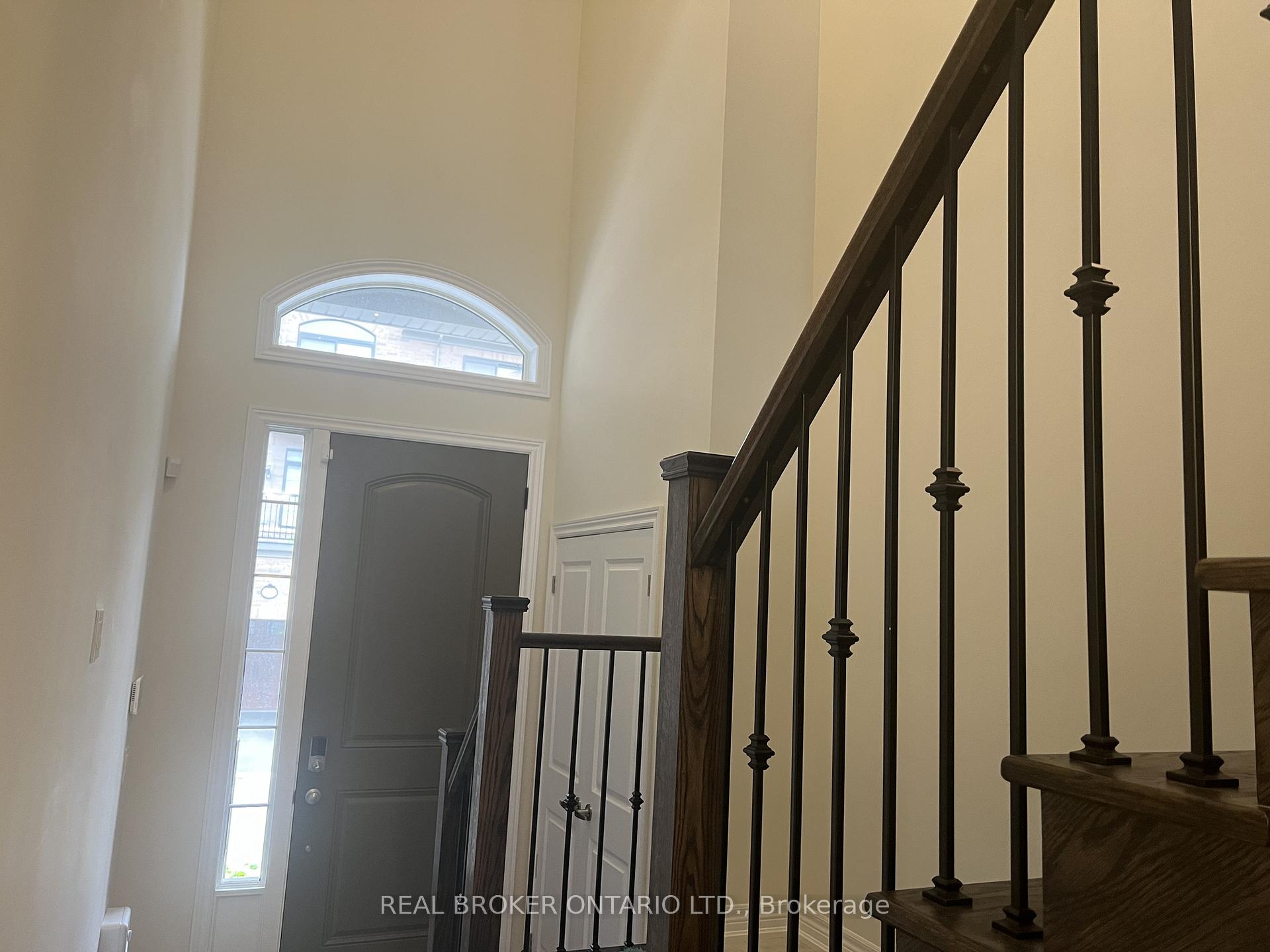 Photo 3 of 22 Icemaker Way, Whitby, Rural Whitby — HOMEH