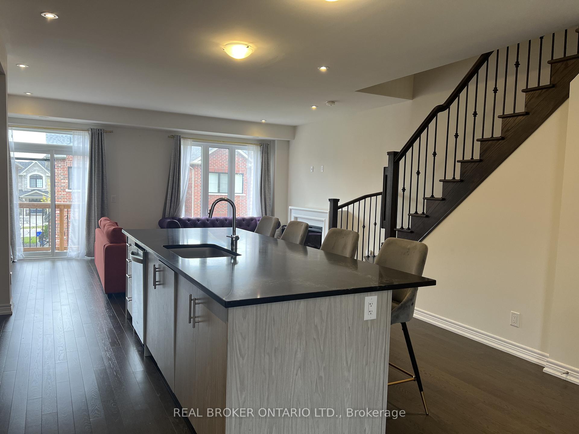 Photo 6 of 22 Icemaker Way, Whitby, Rural Whitby — HOMEH