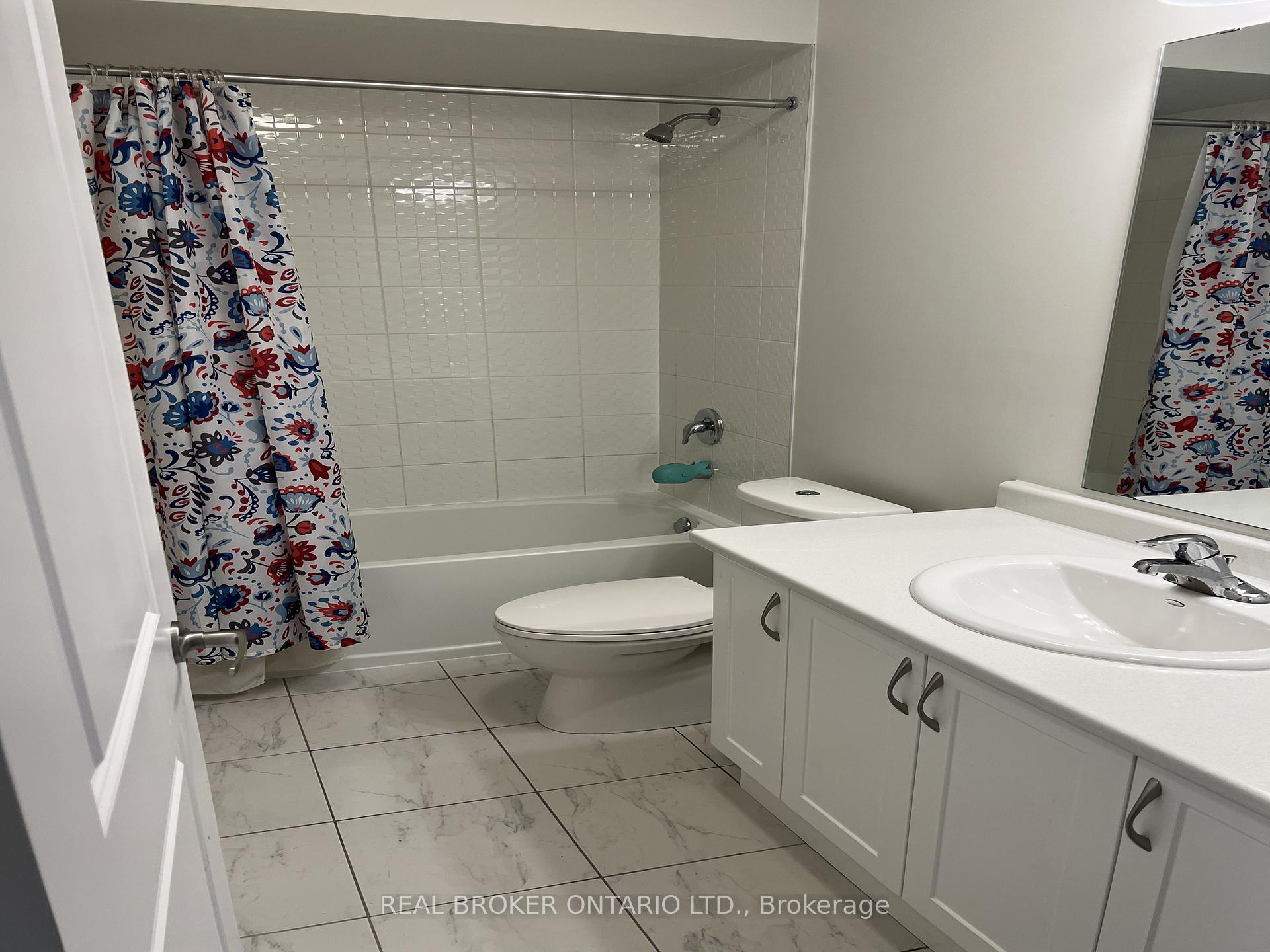 Photo 20 of 22 Icemaker Way, Whitby, Rural Whitby — HOMEH