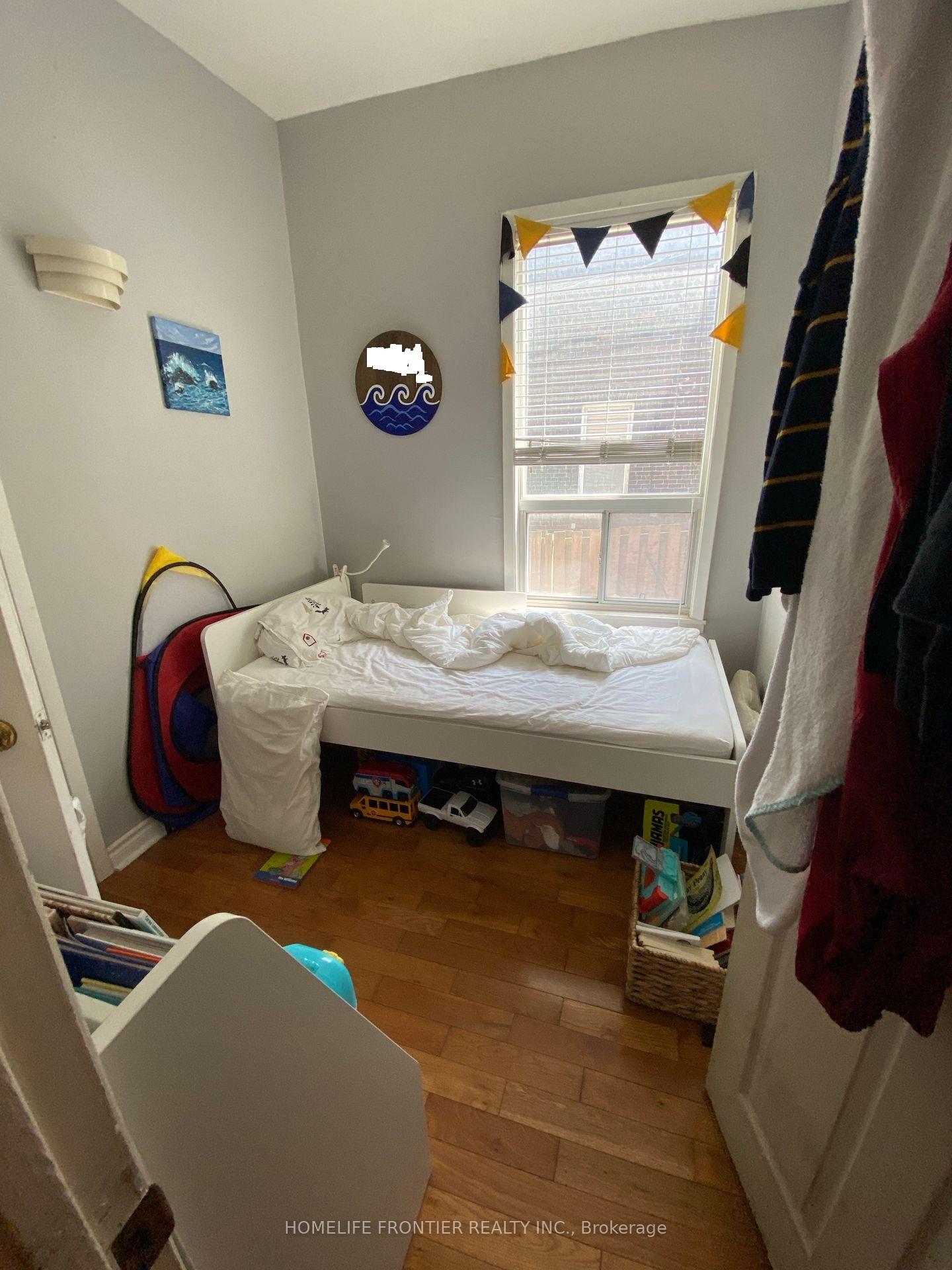 Photo 7 of Unit 2, 79 Redwood Avenue, Toronto, Greenwood-Coxwell — HOMEH