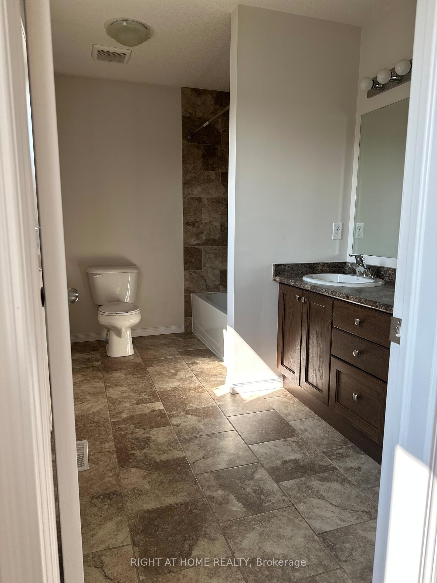 Photo 15 of 271 Ginseng Street N, Waterloo — HOMEH