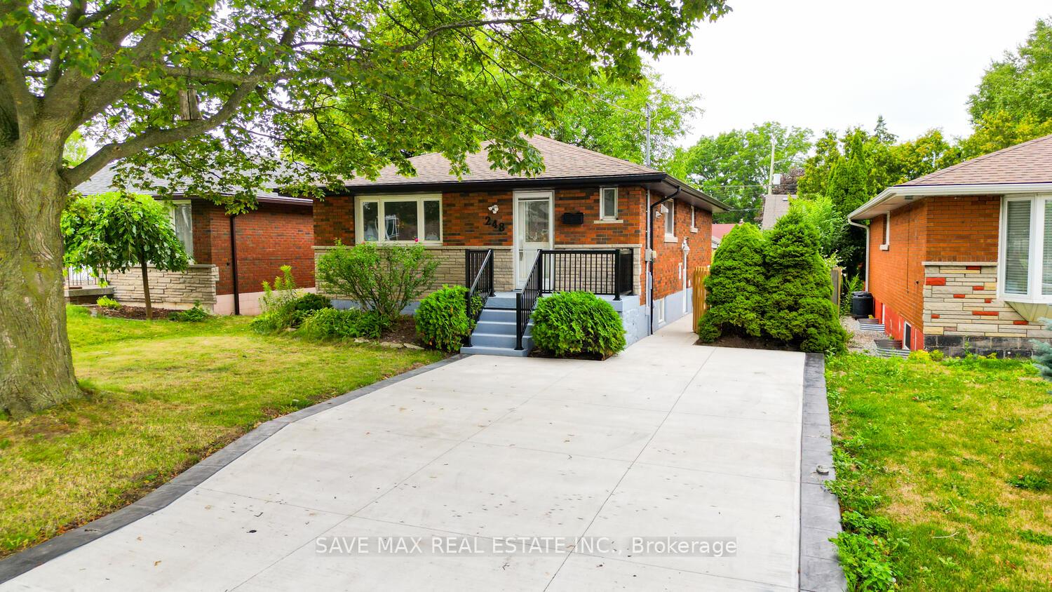 Photo 1 of 248 West 18th Street, Hamilton, Buchanan — HOMEH