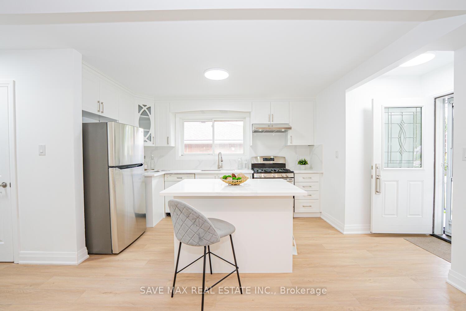 Photo 13 of 248 West 18th Street, Hamilton, Buchanan — HOMEH