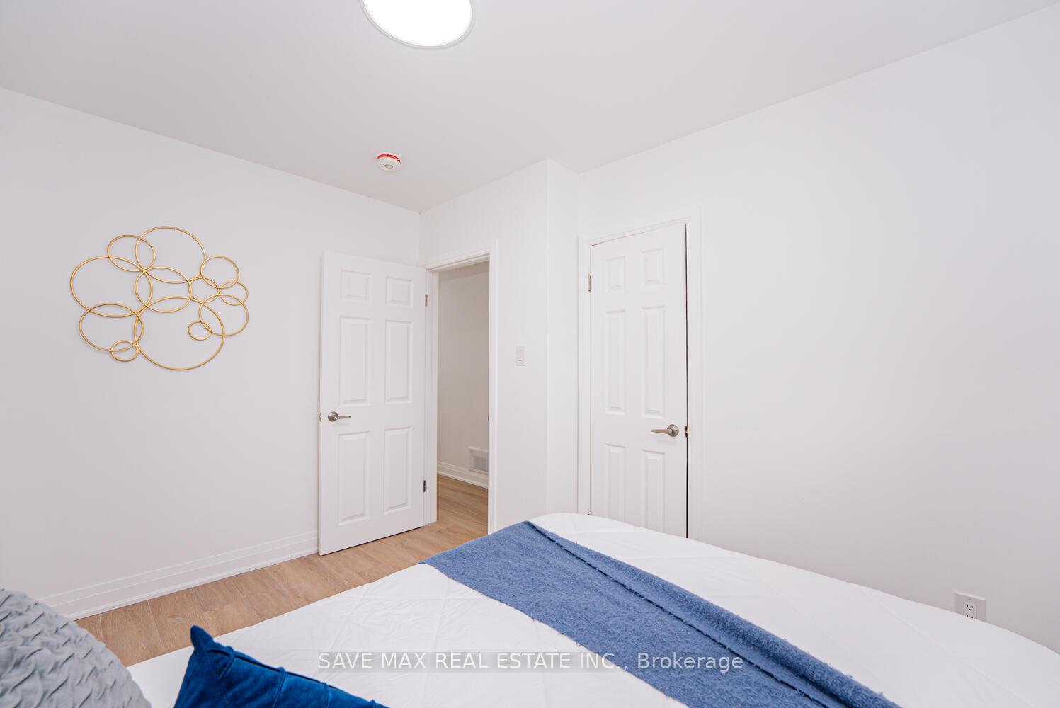 Photo 18 of 248 West 18th Street, Hamilton, Buchanan — HOMEH