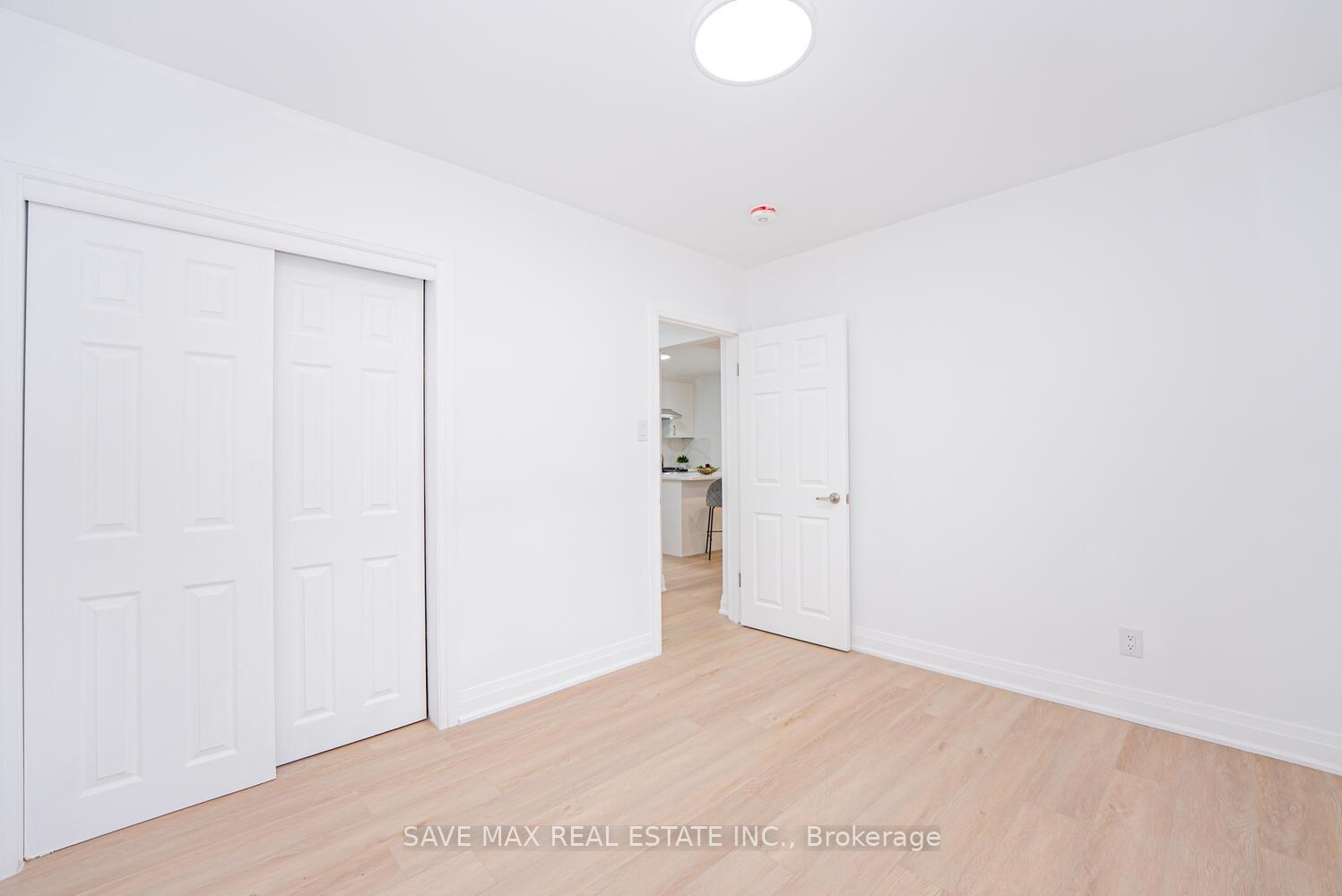 Photo 24 of 248 West 18th Street, Hamilton, Buchanan — HOMEH