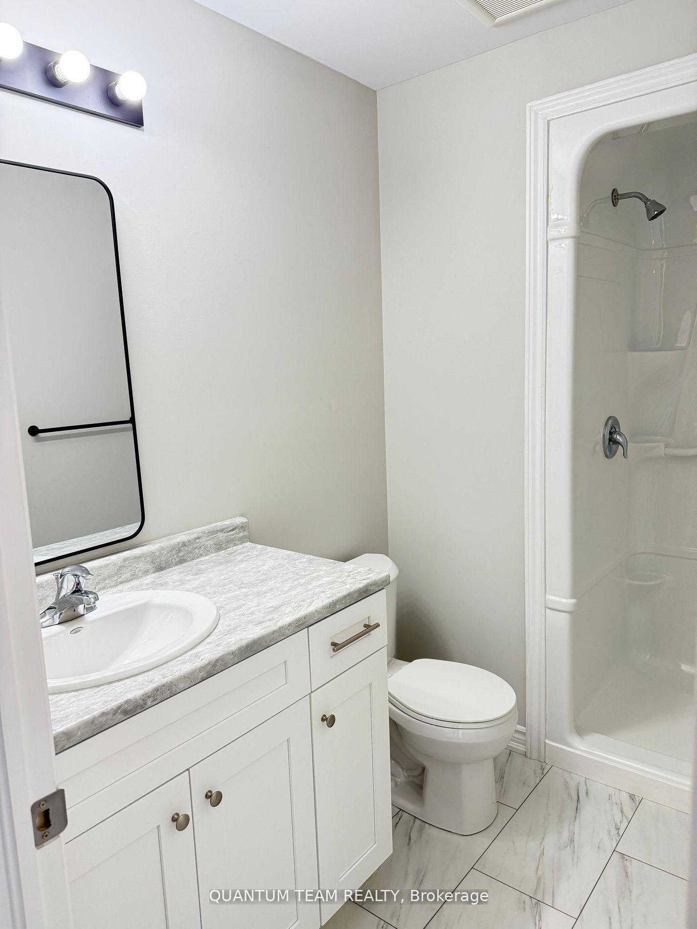Photo 19 of Unit Main, 27 Superior Street, Welland, Dain City — HOMEH