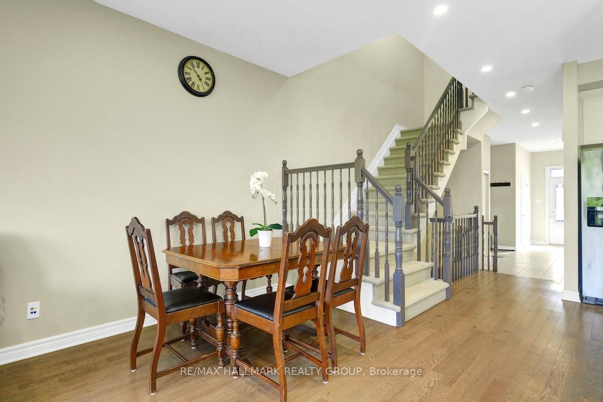 Photo 7 of 740 Dearborn Private, Ottawa, Blossom Park/Kemp Park/Findlay Creek — HOMEH