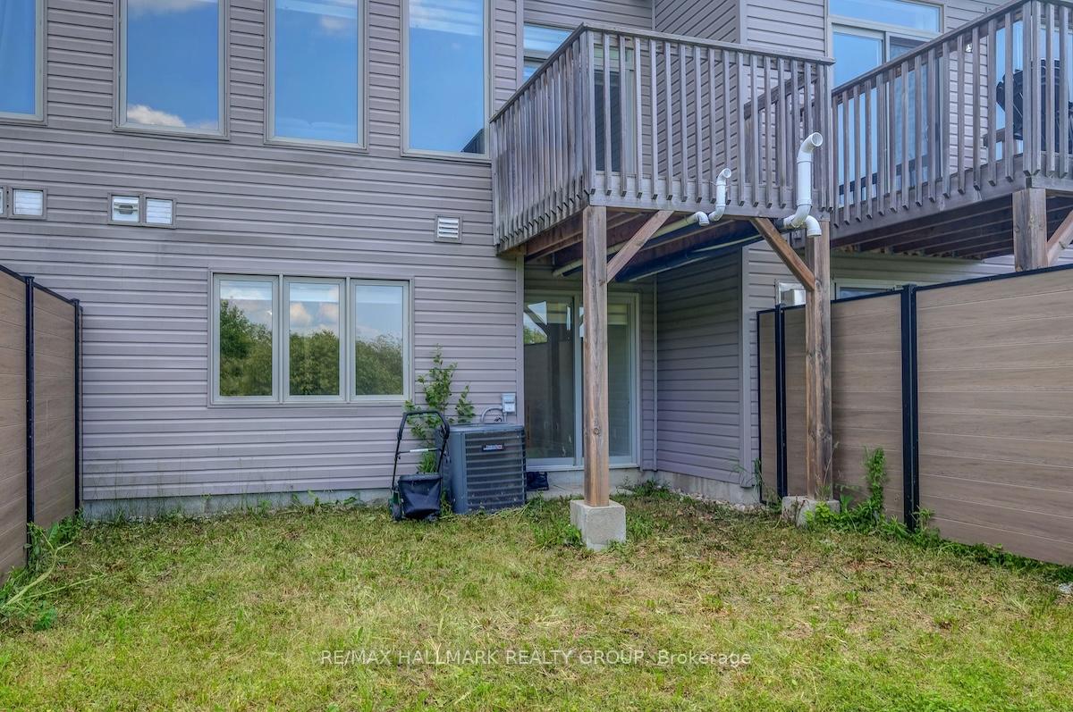 Photo 33 of 740 Dearborn Private, Ottawa, Blossom Park/Kemp Park/Findlay Creek — HOMEH