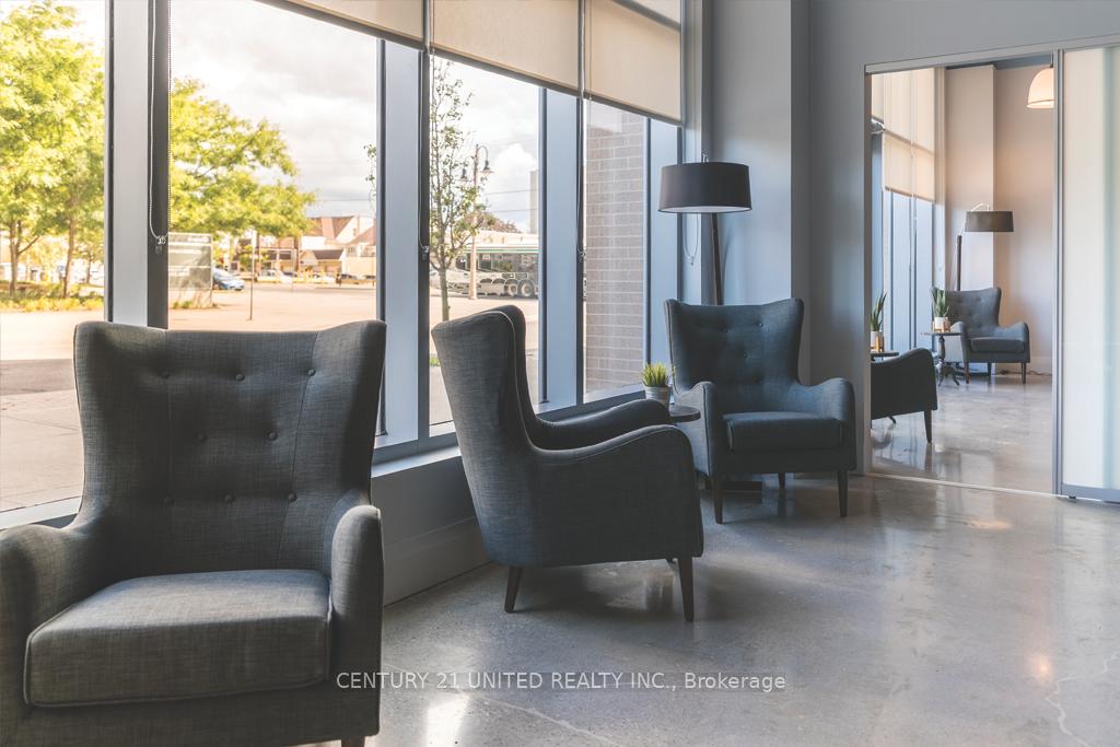 Photo 2 of Unit 701, 100 Bond Street E, Oshawa, Central — HOMEH