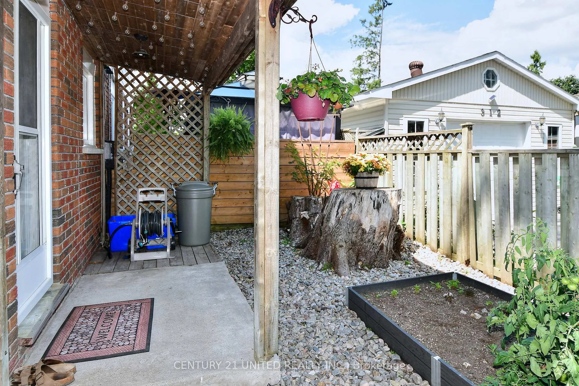 Photo 30 of 454 Southpark Drive, Peterborough, Ashburnham Ward 4 — HOMEH