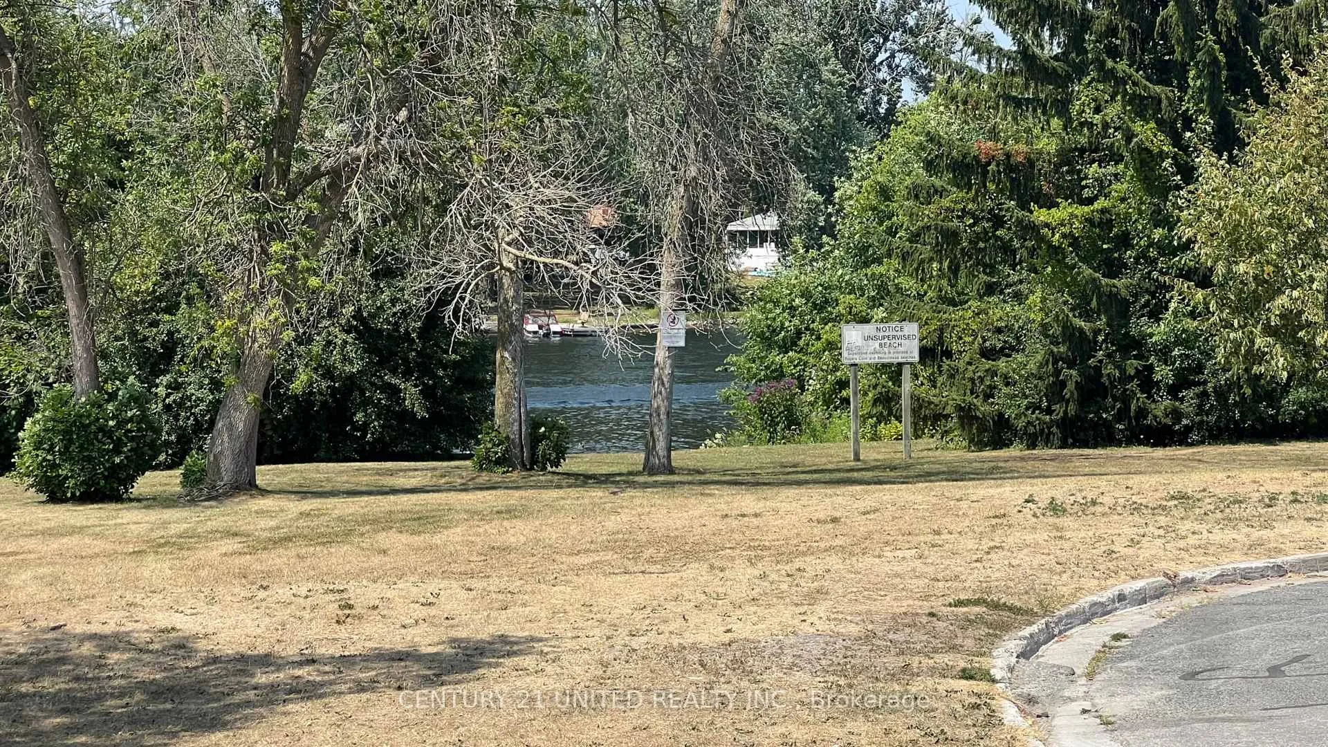 Photo 32 of 454 Southpark Drive, Peterborough, Ashburnham Ward 4 — HOMEH