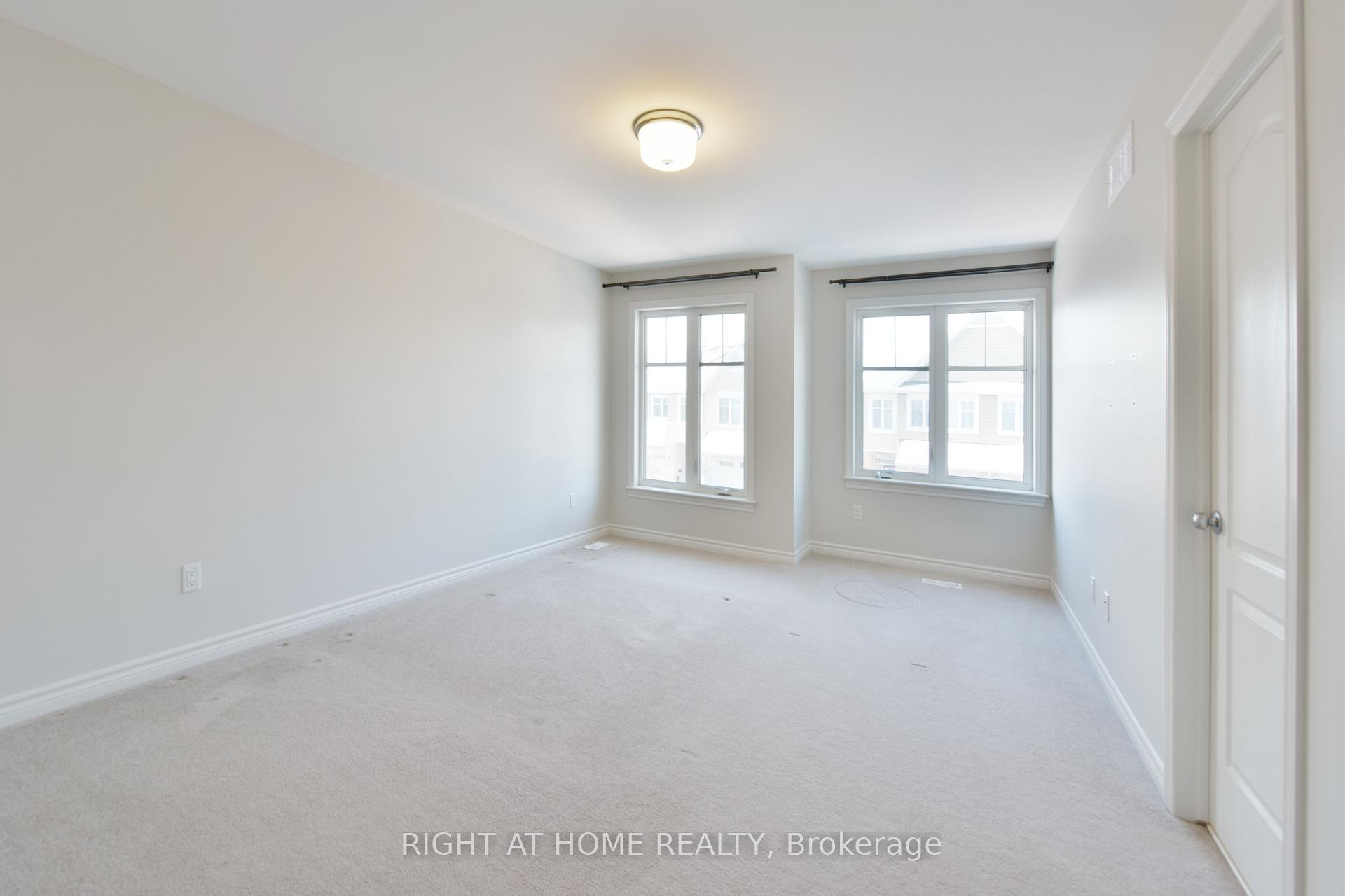 Photo 18 of 256 Brambling Way, Ottawa, Barrhaven - Half Moon Bay — HOMEH