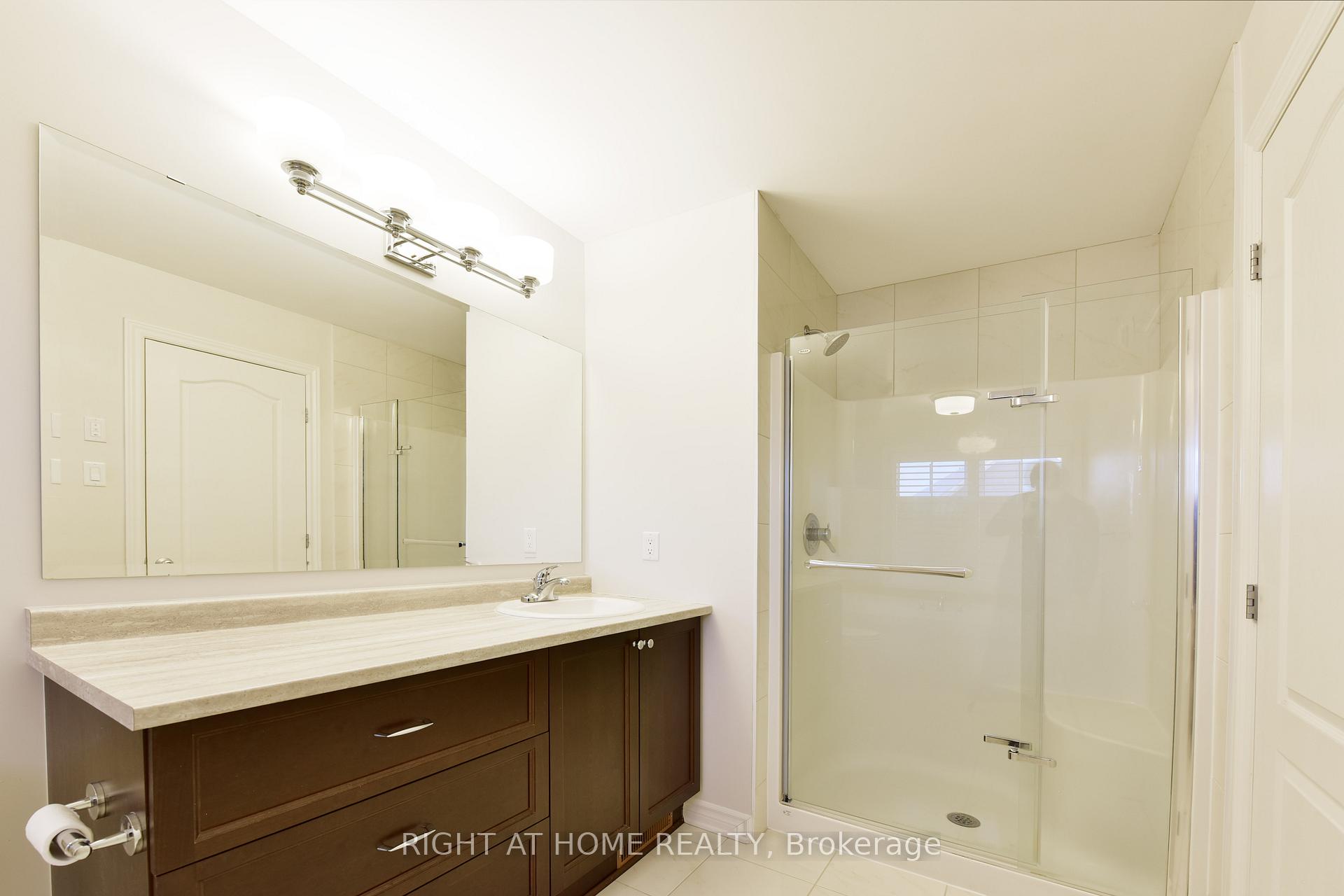 Photo 16 of 256 Brambling Way, Ottawa, Barrhaven - Half Moon Bay — HOMEH