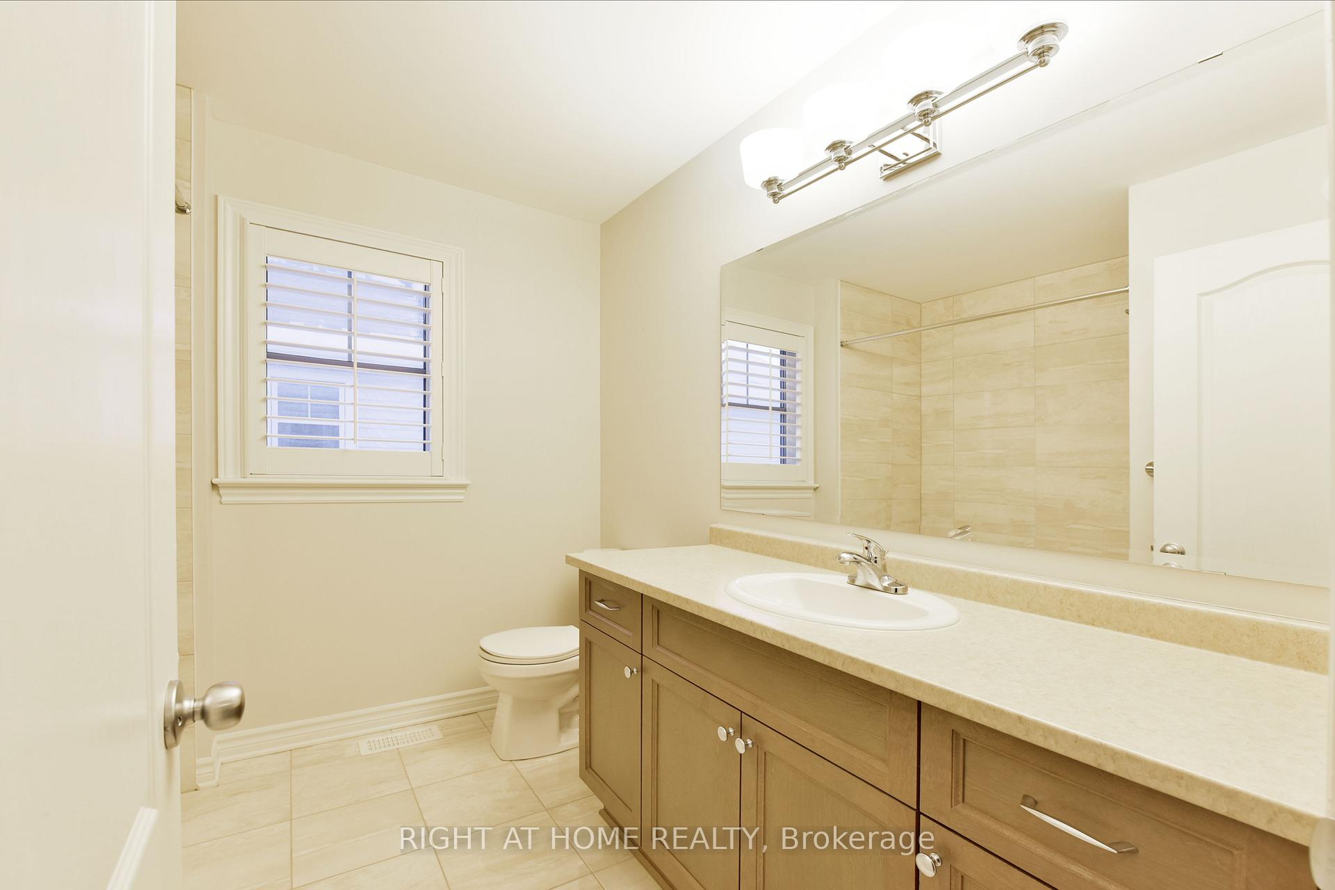 Photo 23 of 256 Brambling Way, Ottawa, Barrhaven - Half Moon Bay — HOMEH