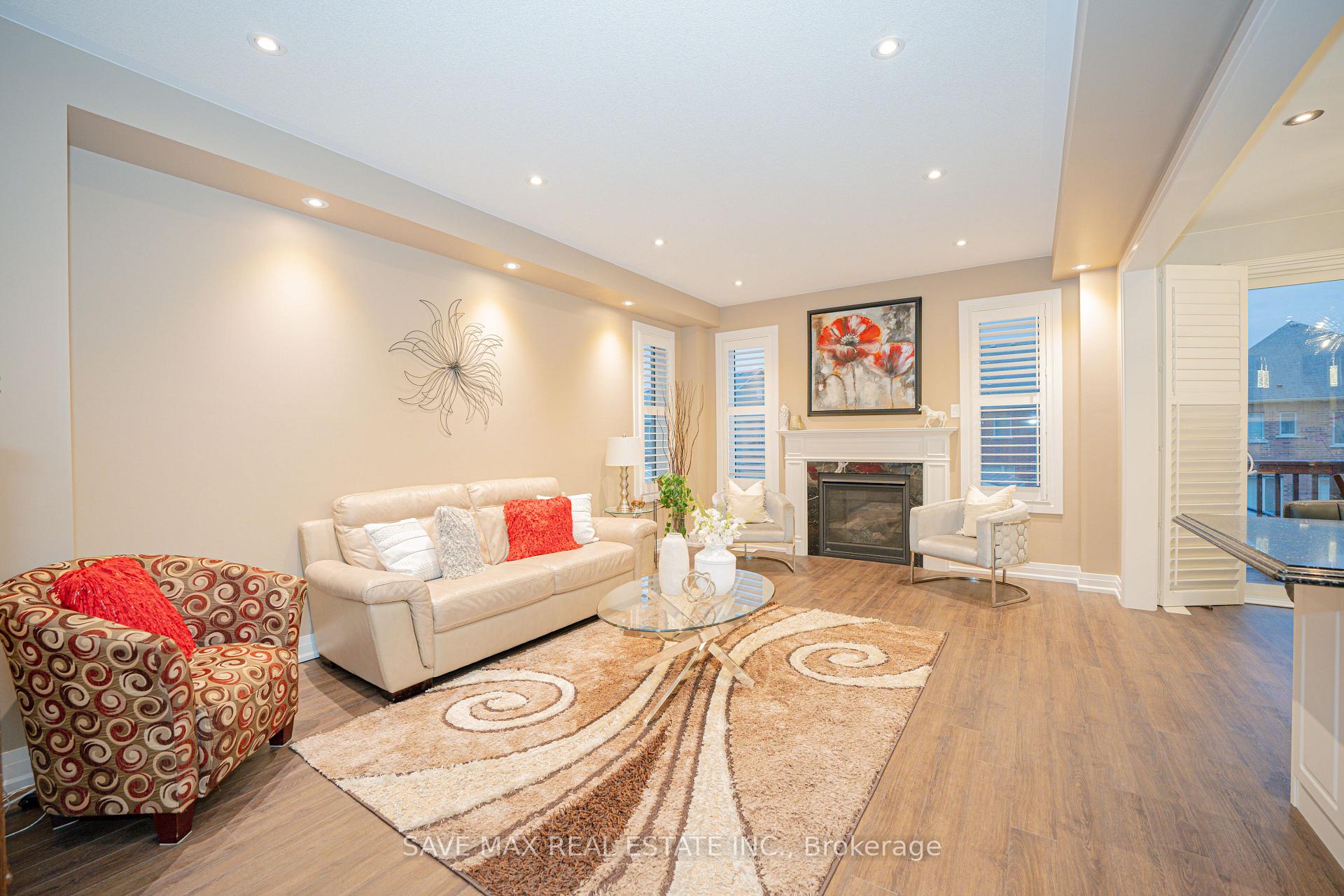 Photo 8 of 16 Casserley Crescent, New Tecumseth, Tottenham — HOMEH