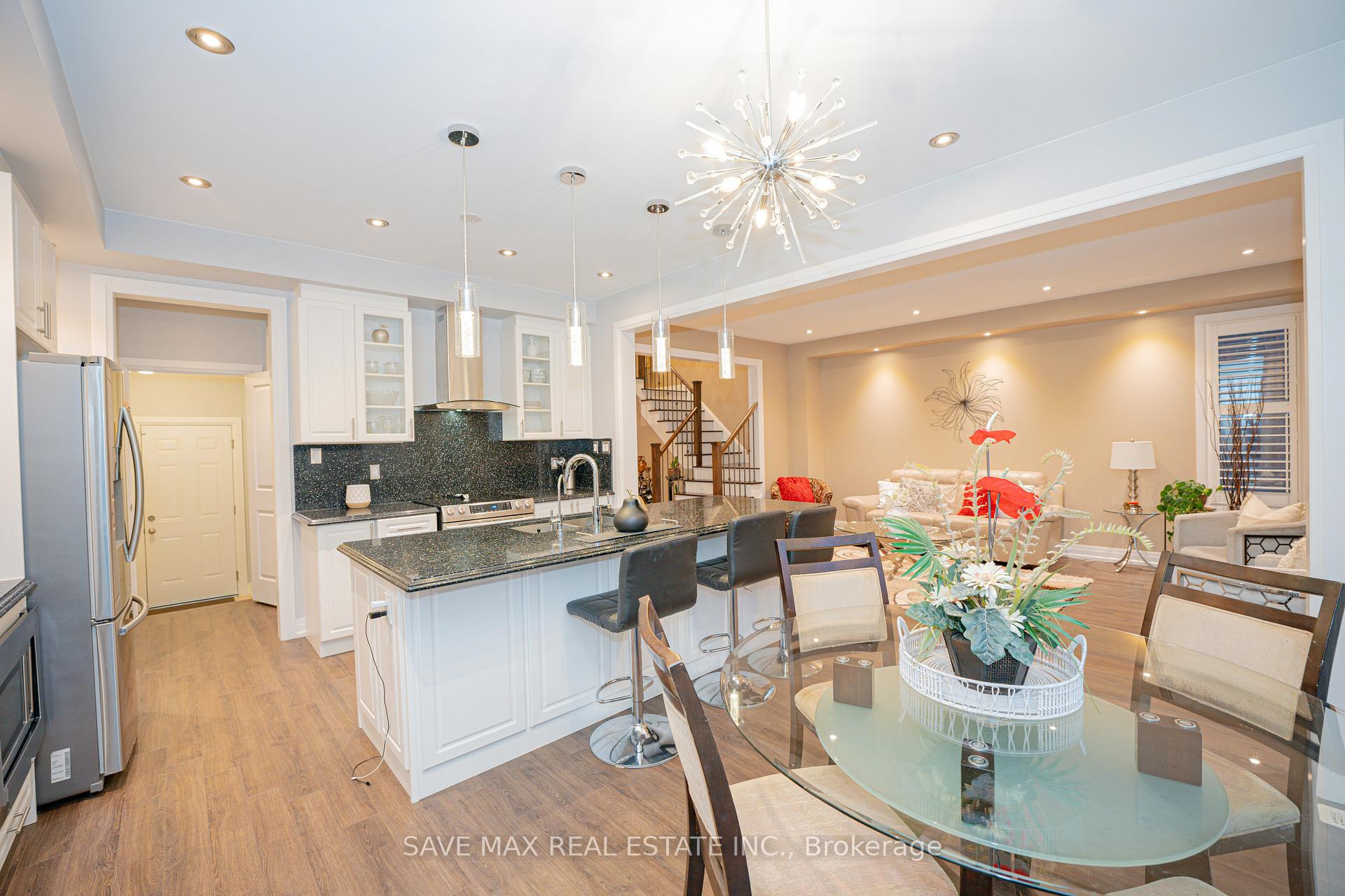 Photo 9 of 16 Casserley Crescent, New Tecumseth, Tottenham — HOMEH