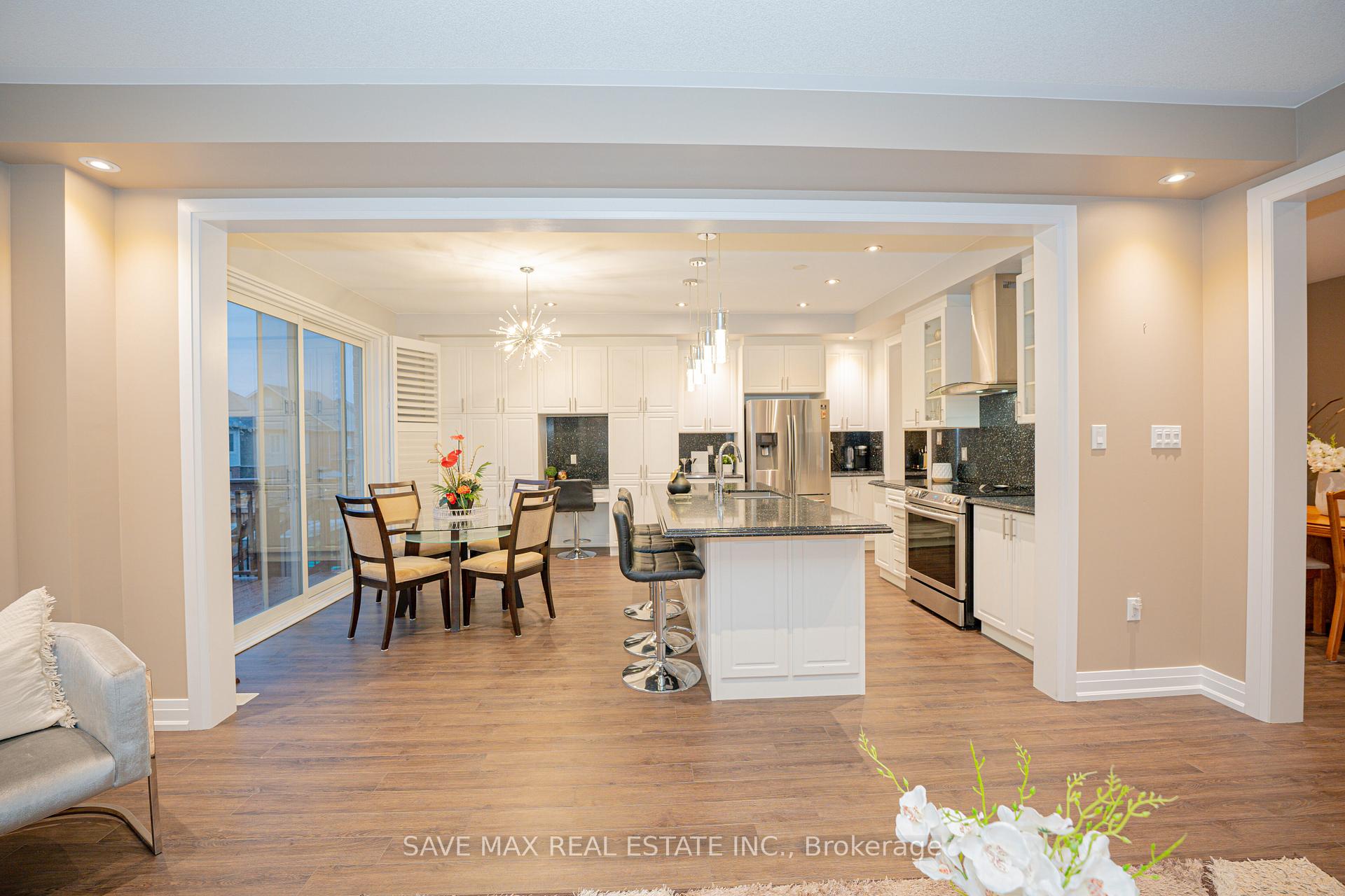 Photo 10 of 16 Casserley Crescent, New Tecumseth, Tottenham — HOMEH