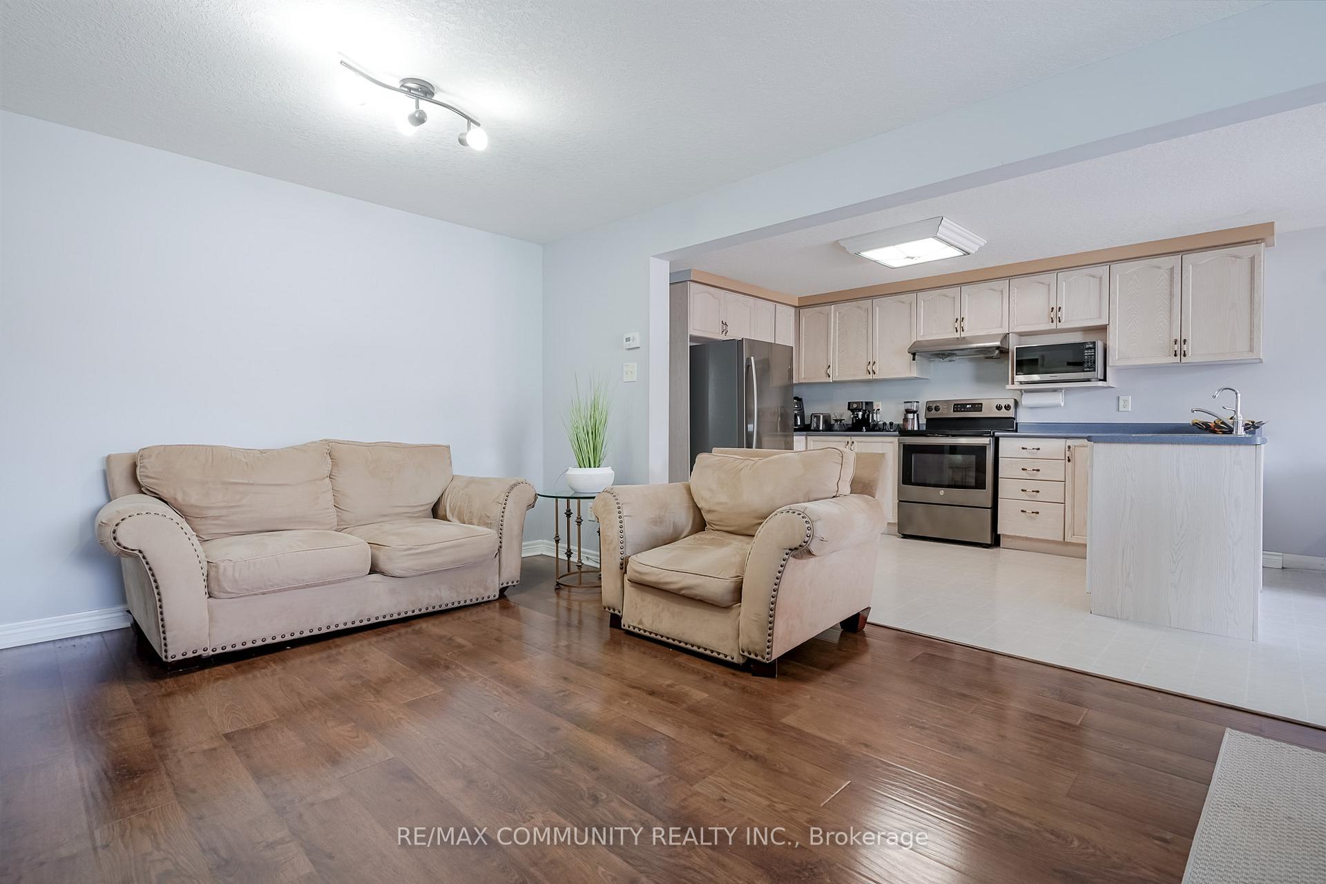 Photo 15 of Unit Main Level, 650 Spinnaker Crescent, Waterloo, Eastbridge — HOMEH