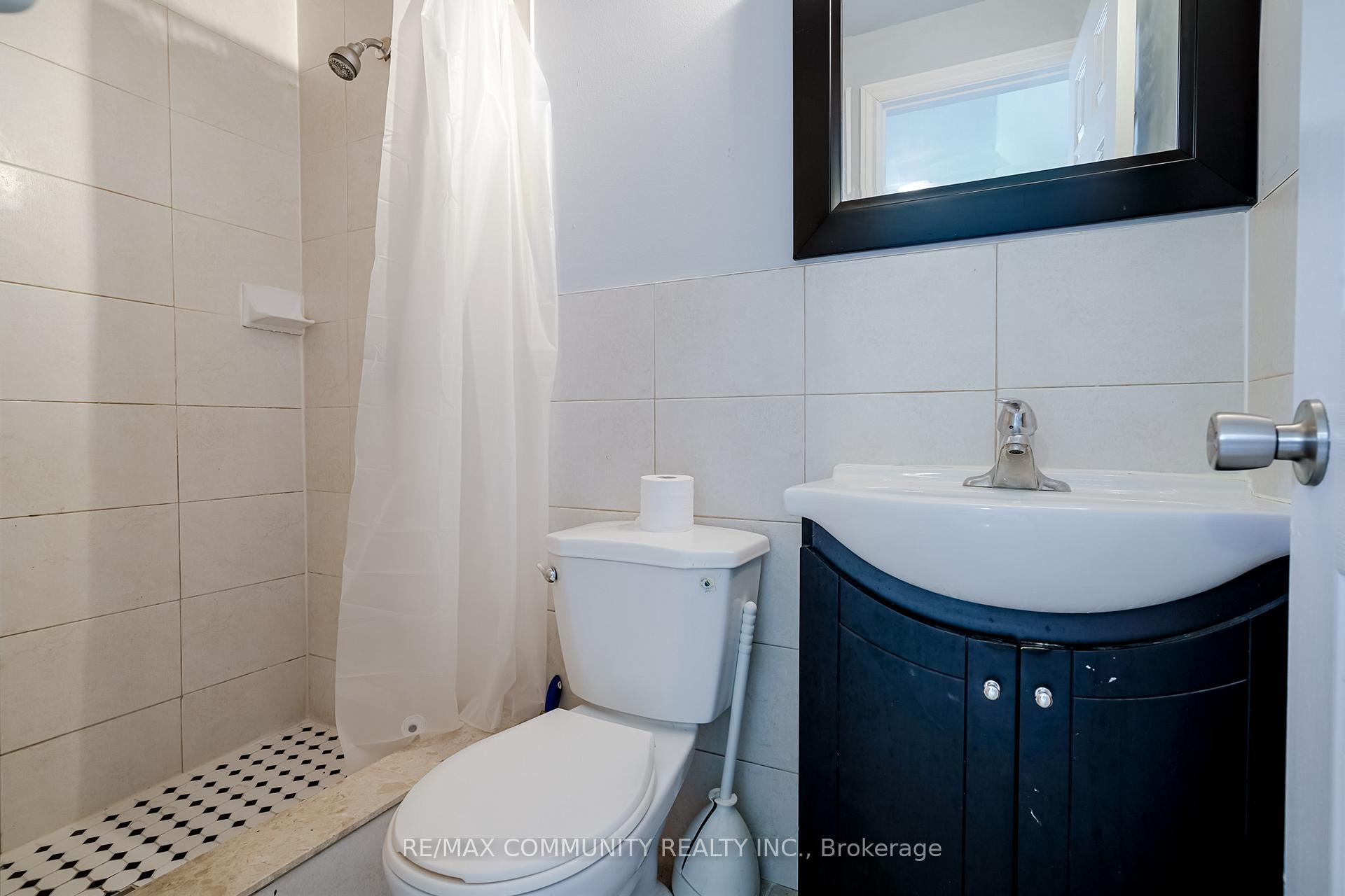 Photo 42 of Unit Main Level, 650 Spinnaker Crescent, Waterloo, Eastbridge — HOMEH