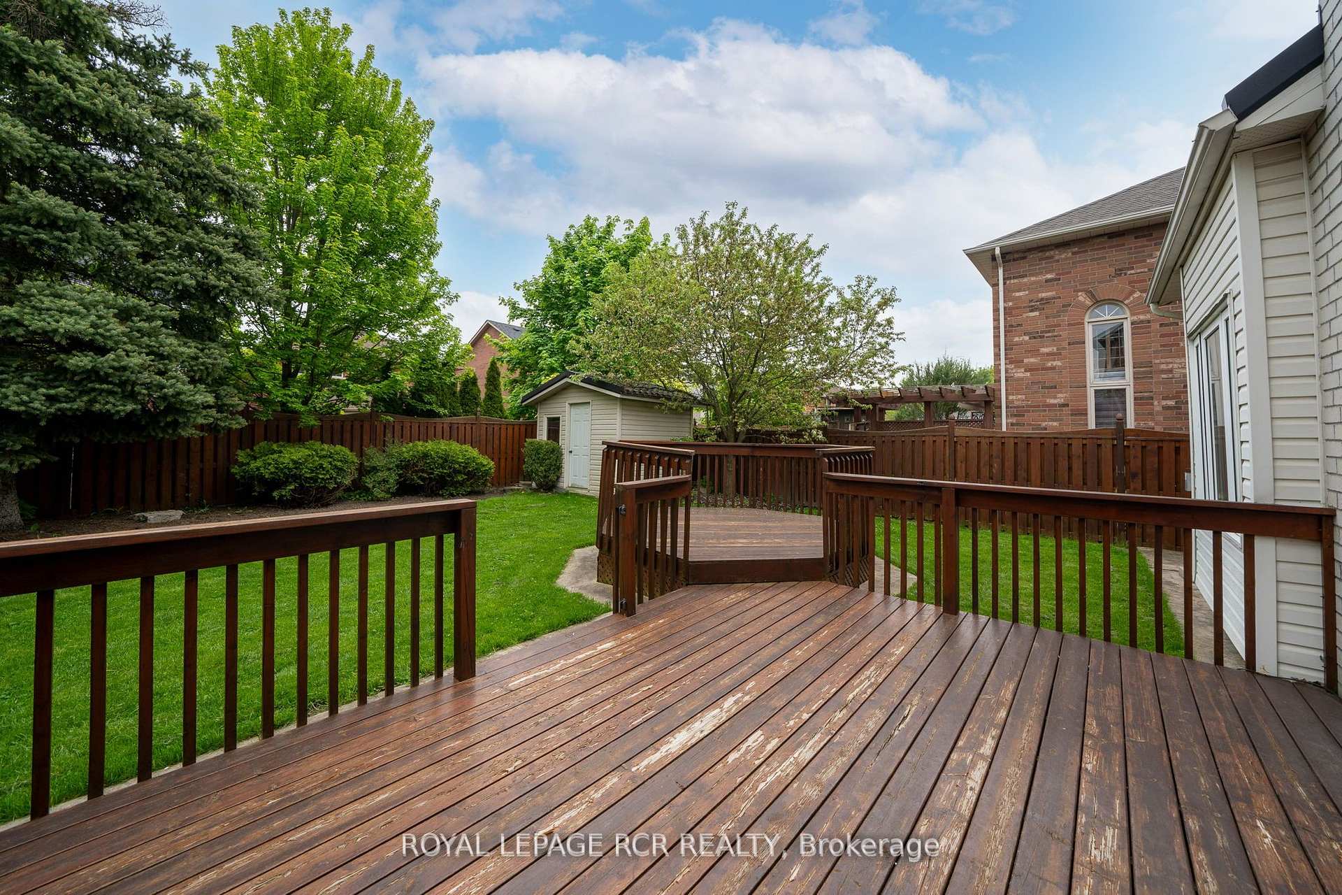Photo 15 of 48 Cross Country Boulevard, Caledon, Bolton West — HOMEH