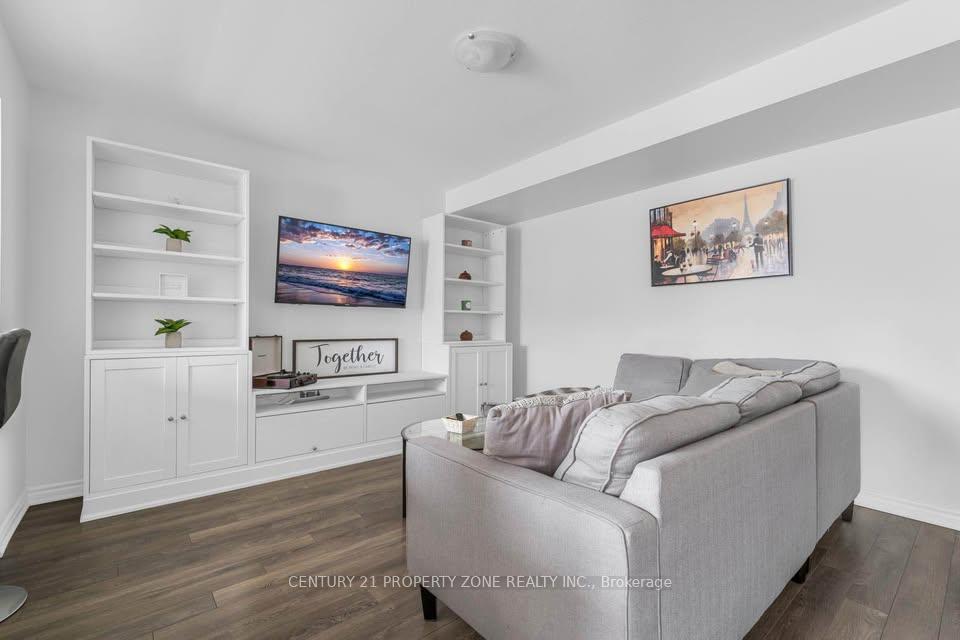 Photo 3 of Unit 68, 143 Ridge Road, Cambridge, Hagey — HOMEH