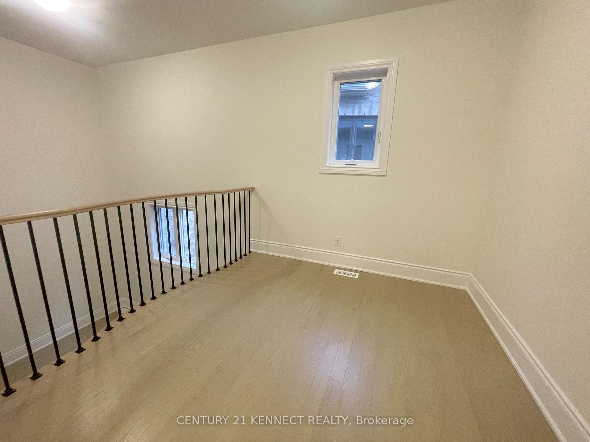 Photo 10 of 33 Meizhou Avenue, Markham, Angus Glen — HOMEH