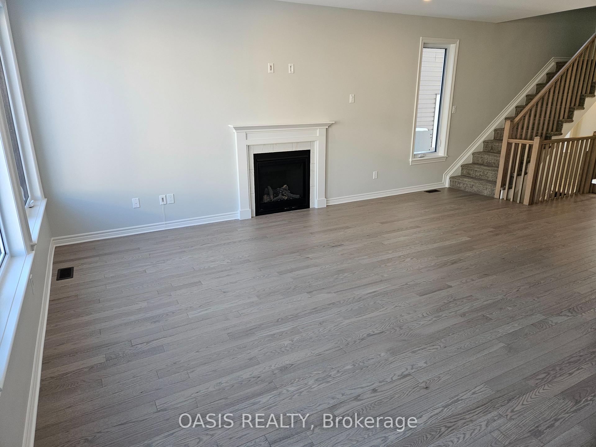 Photo 9 of 528 Sonmarg Crescent, Ottawa, Barrhaven - Half Moon Bay — HOMEH