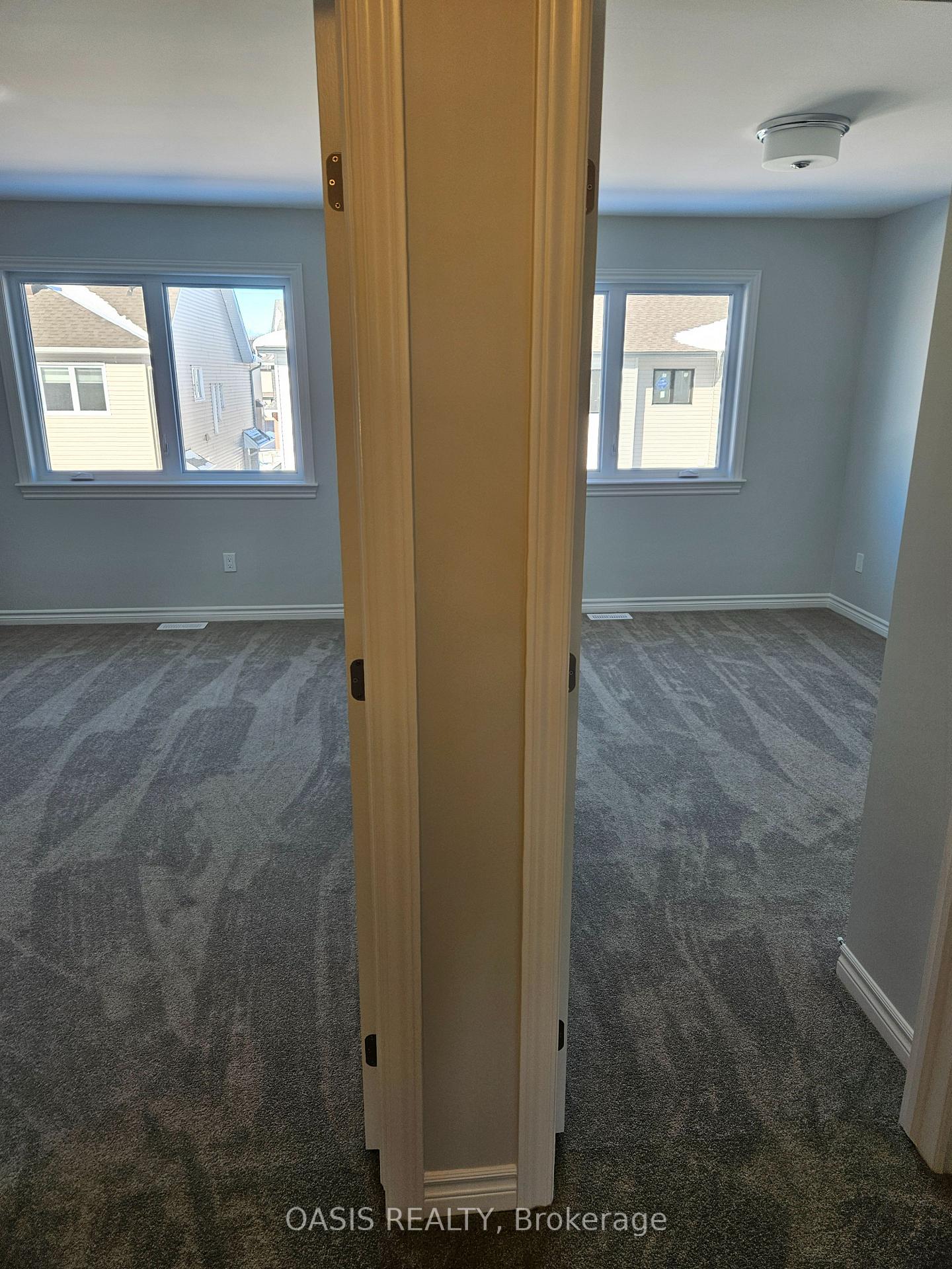Photo 11 of 528 Sonmarg Crescent, Ottawa, Barrhaven - Half Moon Bay — HOMEH