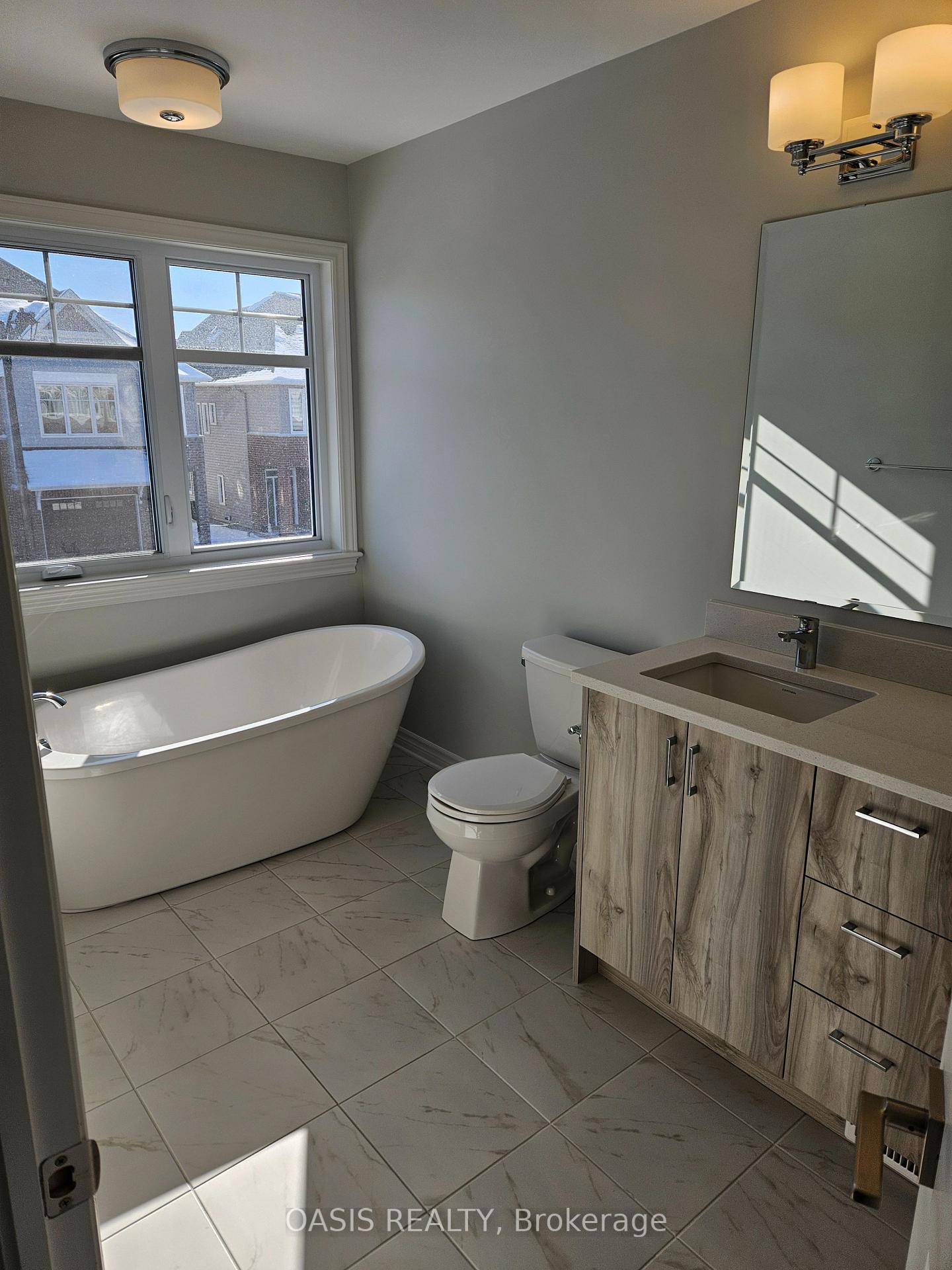 Photo 14 of 528 Sonmarg Crescent, Ottawa, Barrhaven - Half Moon Bay — HOMEH