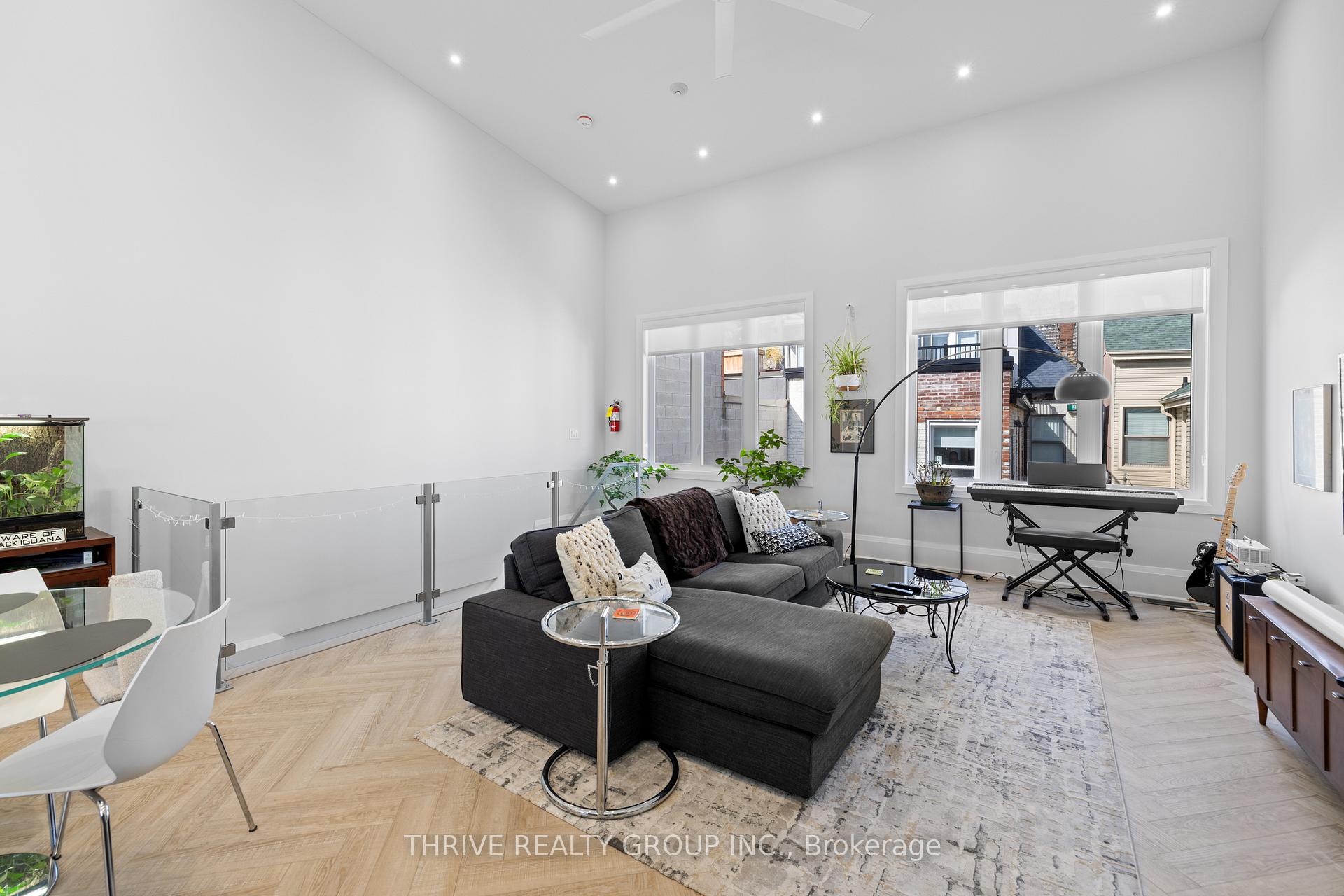 Photo 4 of Unit 4, 225 Carlton Street, Toronto, Cabbagetown-South St. James Town — HOMEH