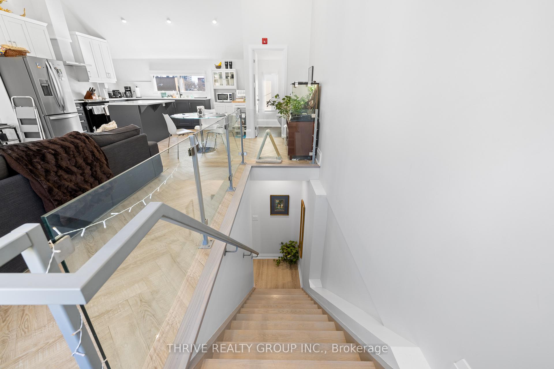 Photo 5 of Unit 4, 225 Carlton Street, Toronto, Cabbagetown-South St. James Town — HOMEH