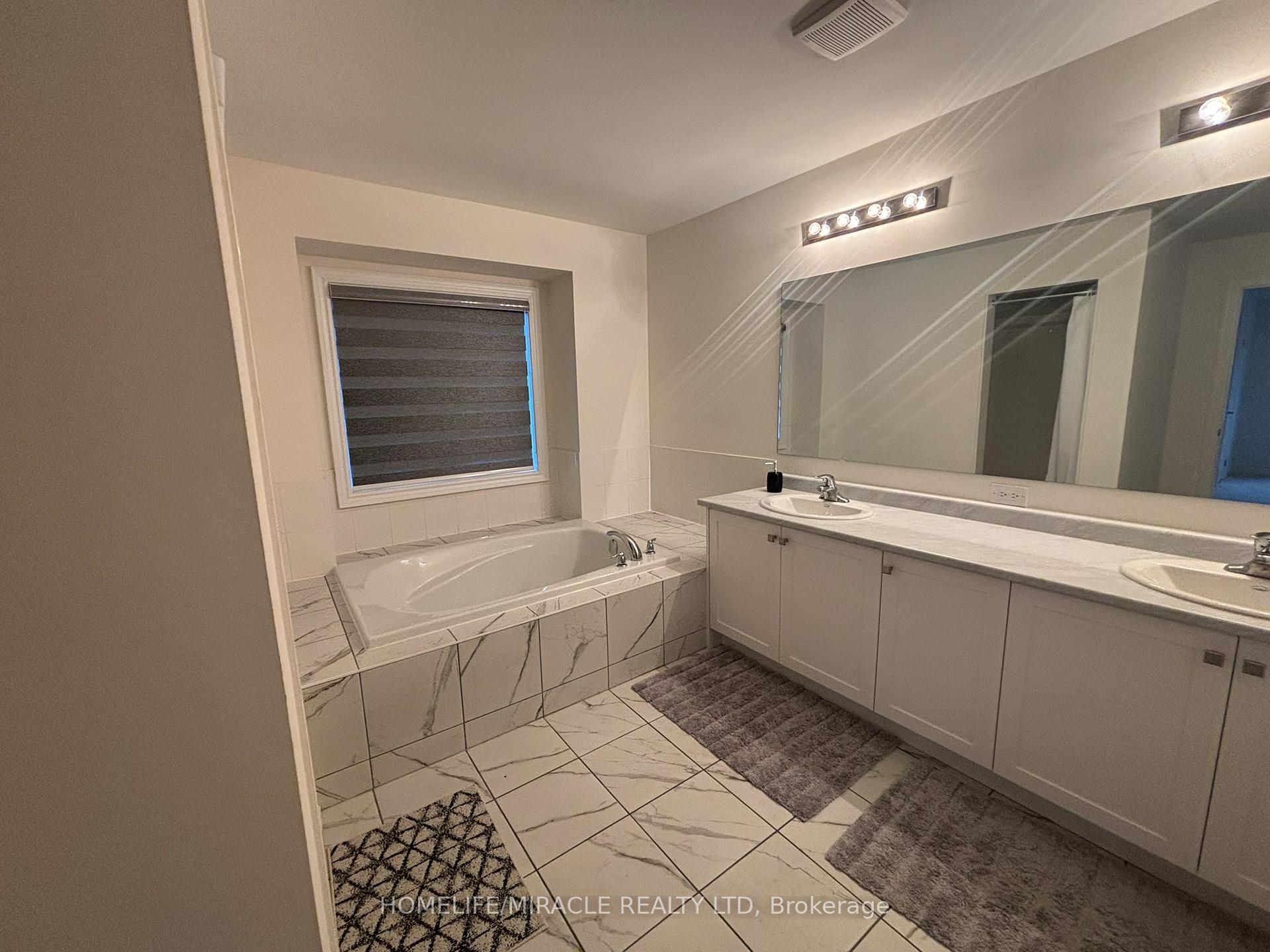 Photo 23 of 81 Burlwood Road S, Brampton, Vales of Castlemore — HOMEH