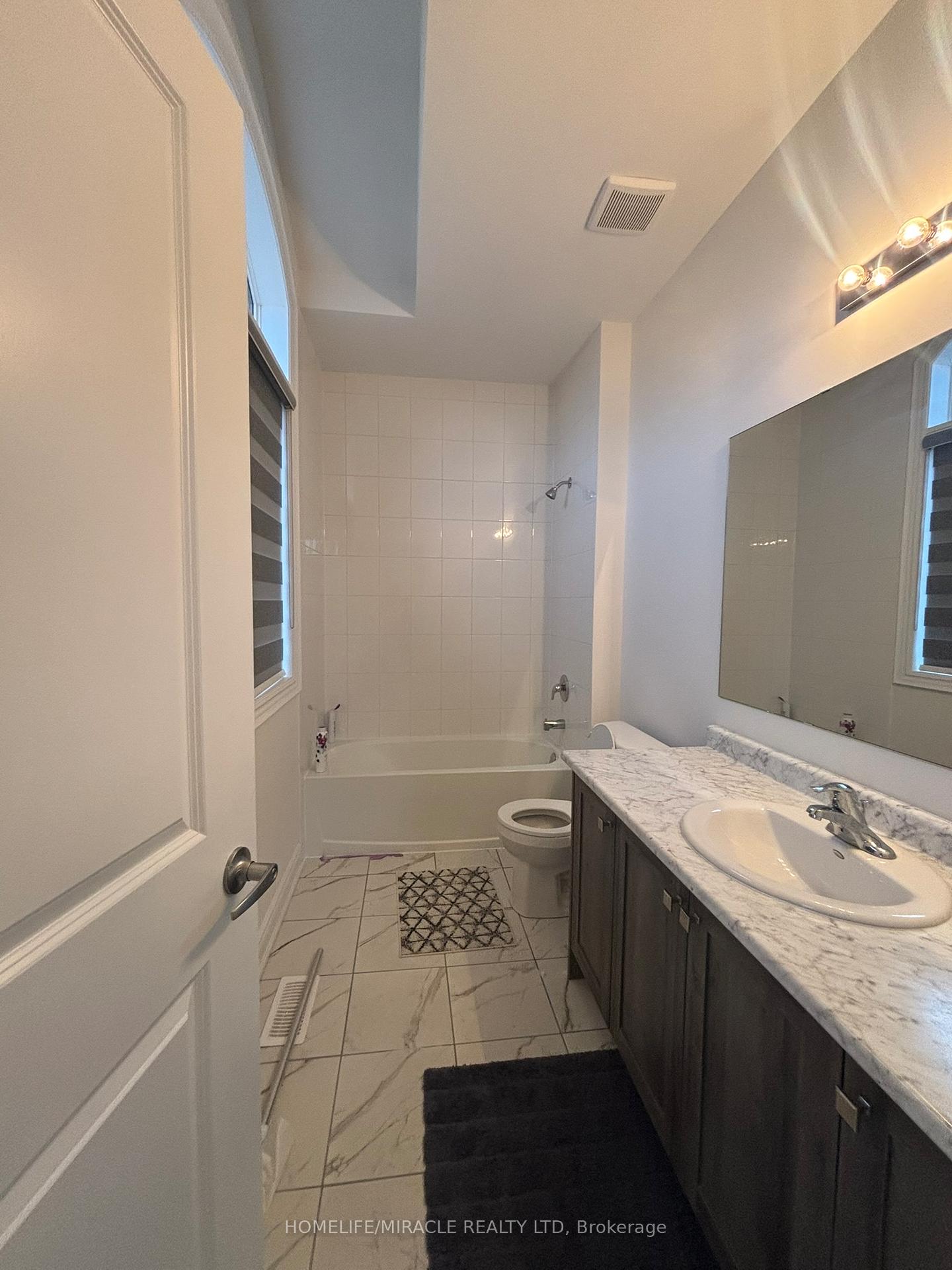 Photo 33 of 81 Burlwood Road S, Brampton, Vales of Castlemore — HOMEH
