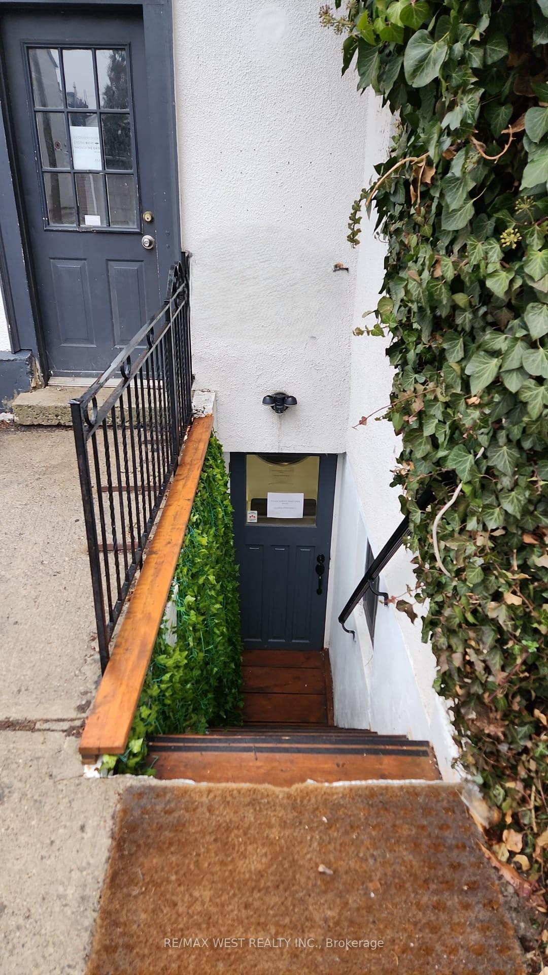 Photo 2 of Unit Basement Apartment, 44 Tecumseth Street, Toronto, Niagara — HOMEH
