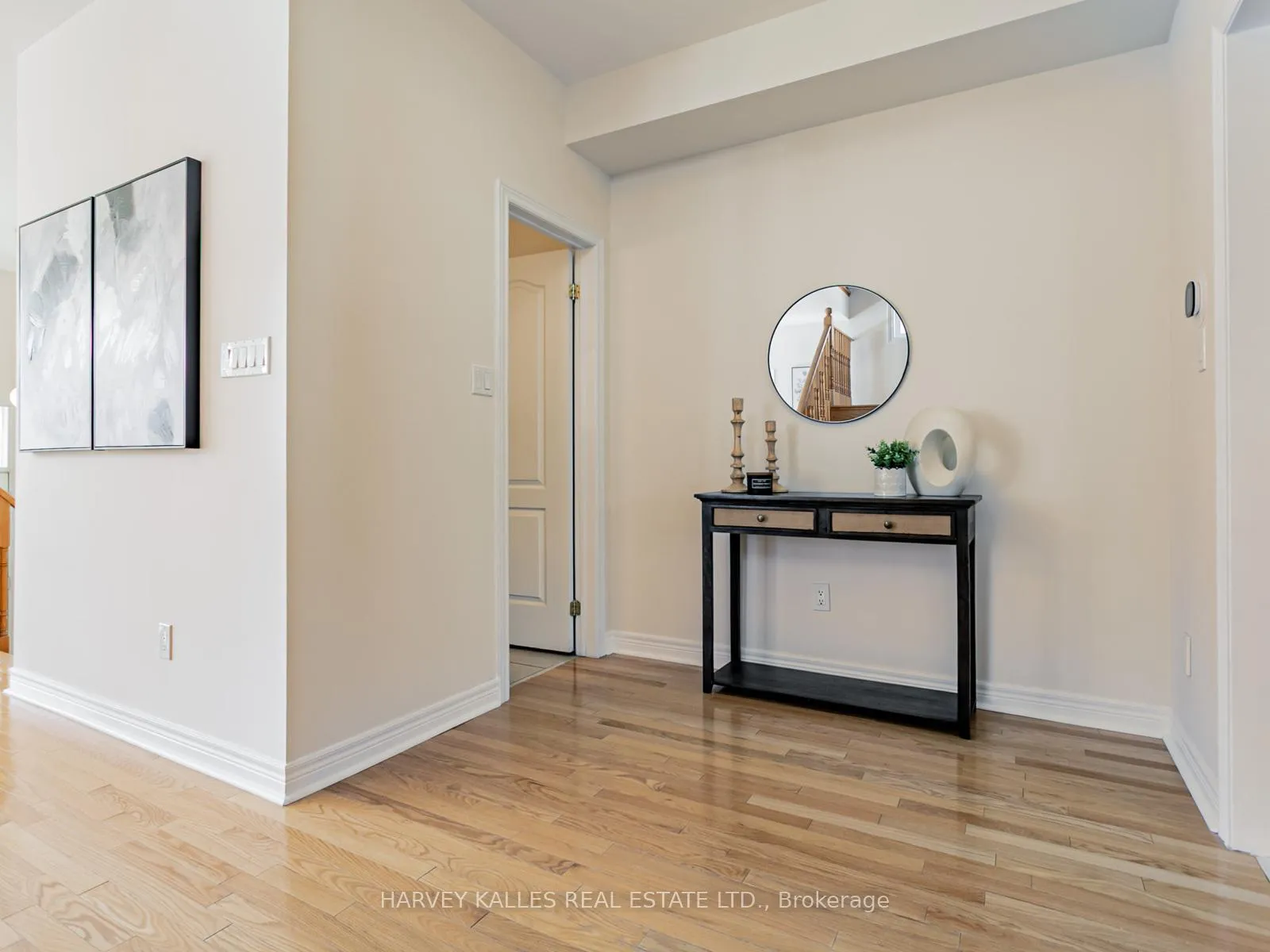 Photo 24 of Unit 11, 700 Summeridge Drive, Vaughan, Patterson — HOMEH