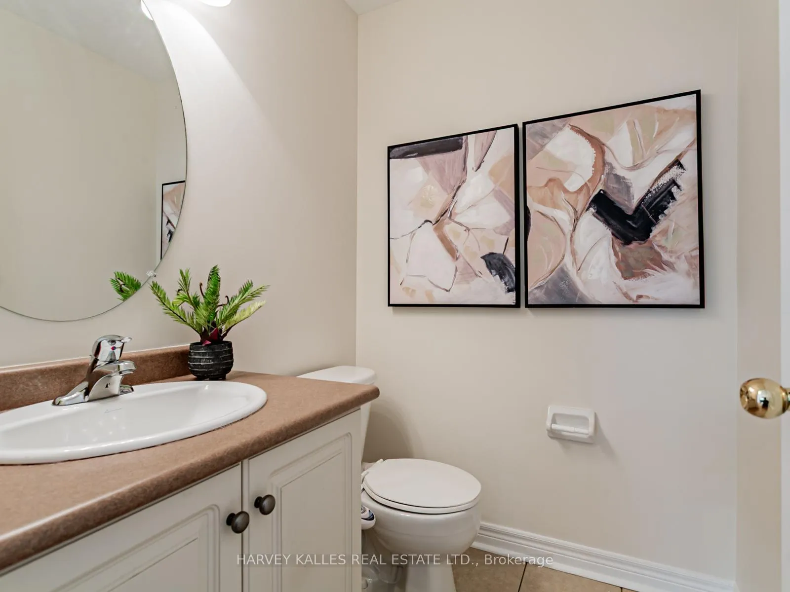 Photo 27 of Unit 11, 700 Summeridge Drive, Vaughan, Patterson — HOMEH