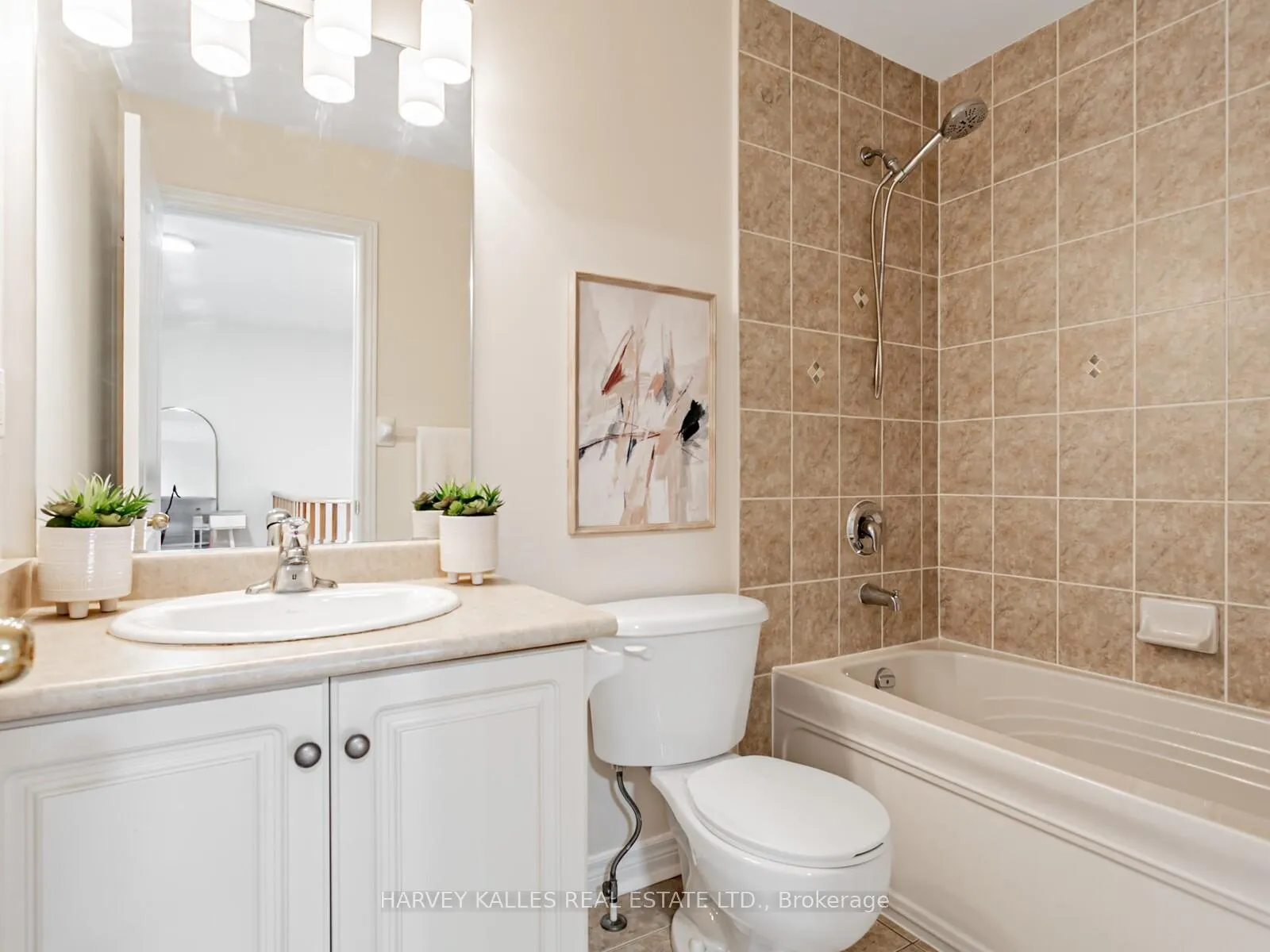 Photo 87 of Unit 11, 700 Summeridge Drive, Vaughan, Patterson — HOMEH