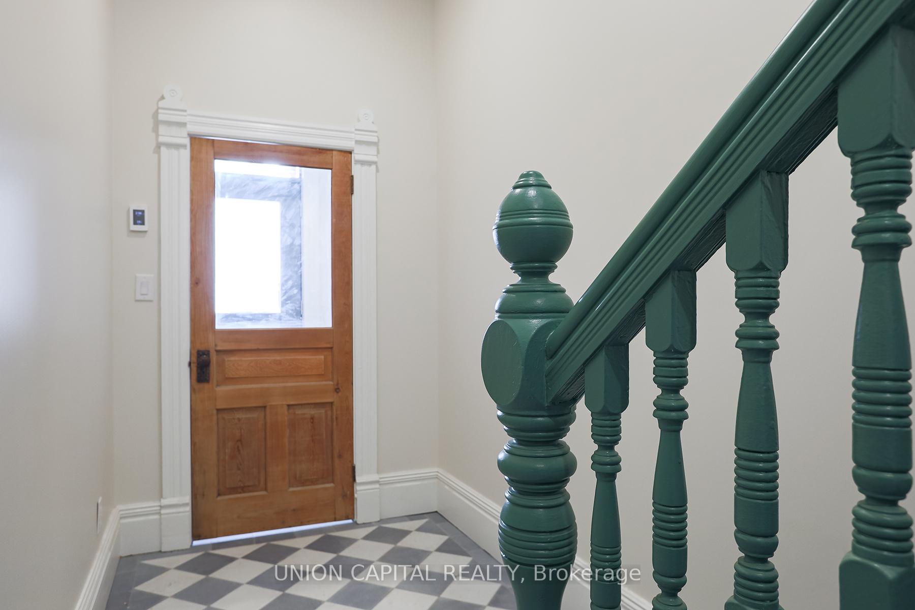Photo 2 of Unit A, 278 Lisgar Street, Toronto, Little Portugal — HOMEH