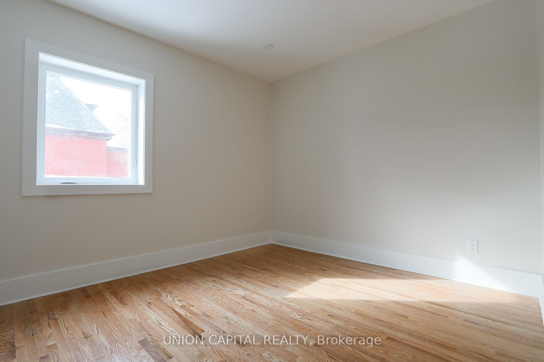 Photo 12 of Unit A, 278 Lisgar Street, Toronto, Little Portugal — HOMEH