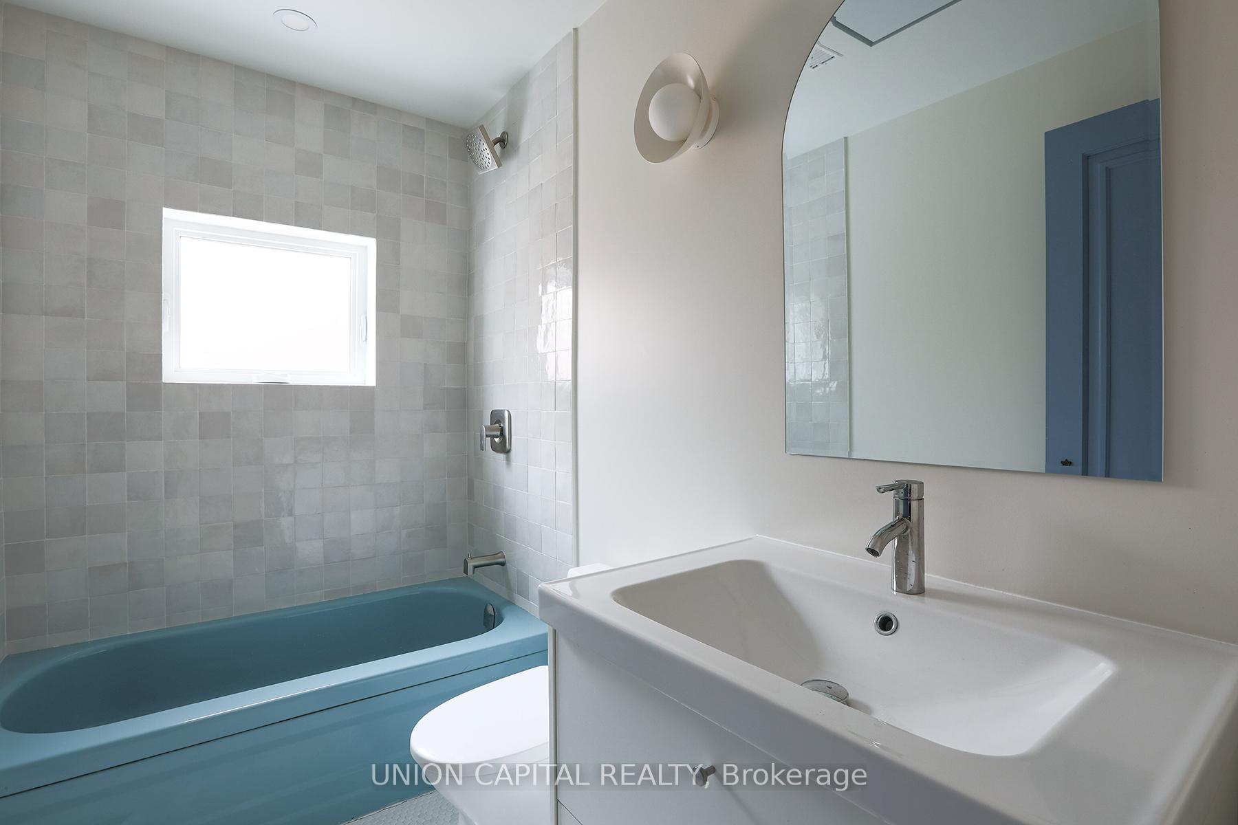 Photo 13 of Unit A, 278 Lisgar Street, Toronto, Little Portugal — HOMEH