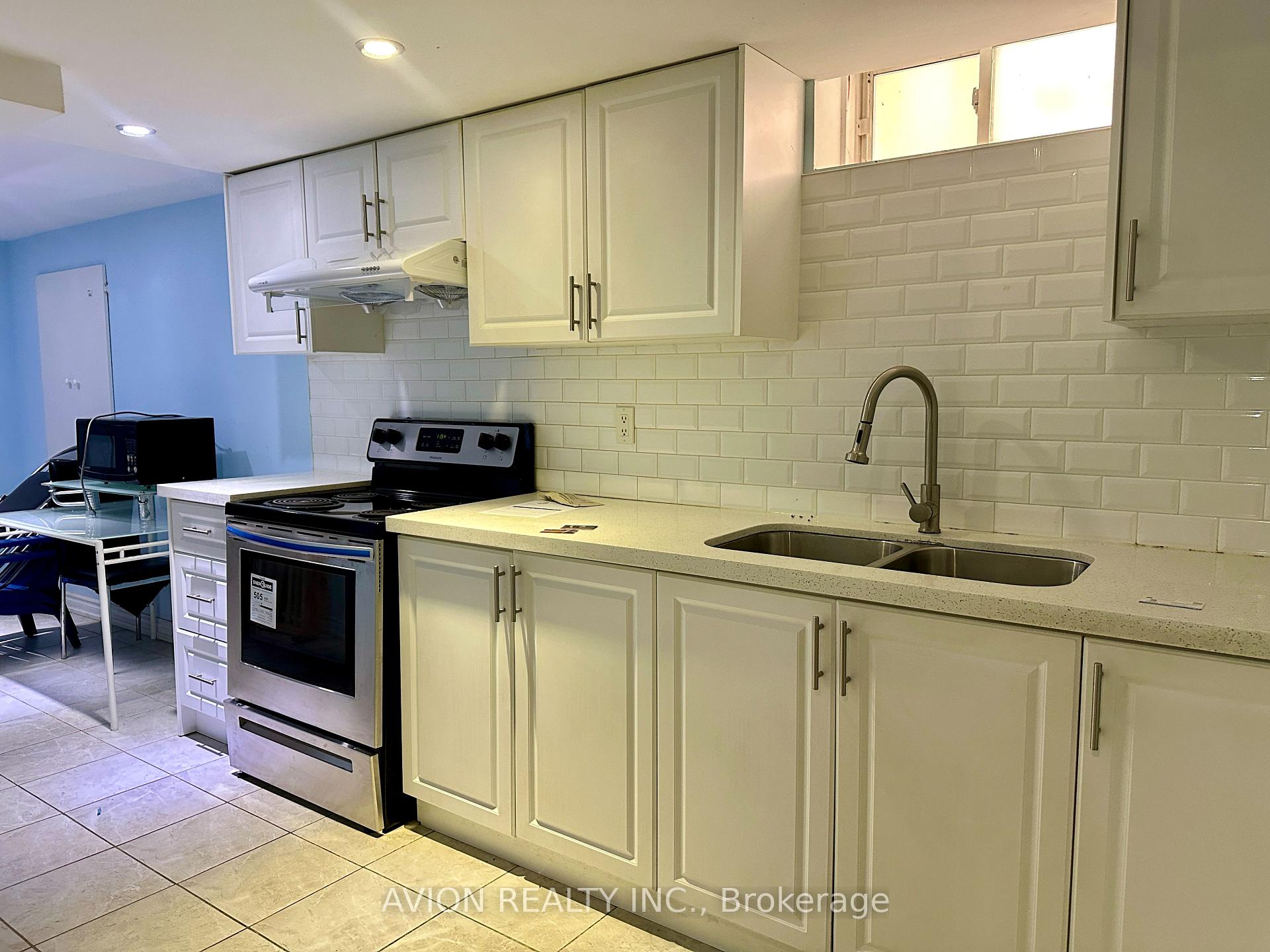 Photo 1 of Unit Bst, 45 Haskett Dr S, Markham, Cedar Grove — HOMEH