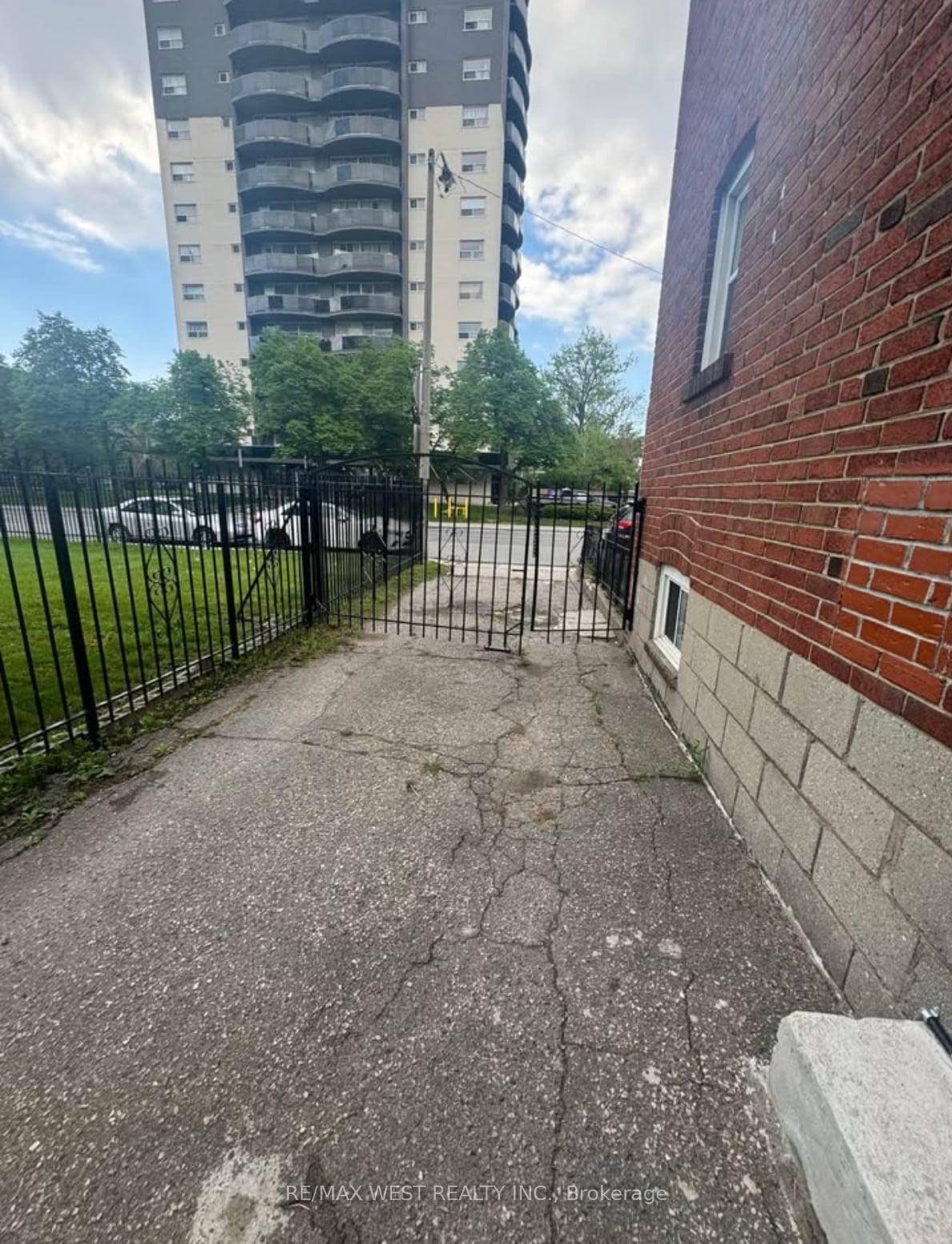Photo 13 of Unit BSMT, 148 Cosburn Avenue S, Toronto, East York — HOMEH