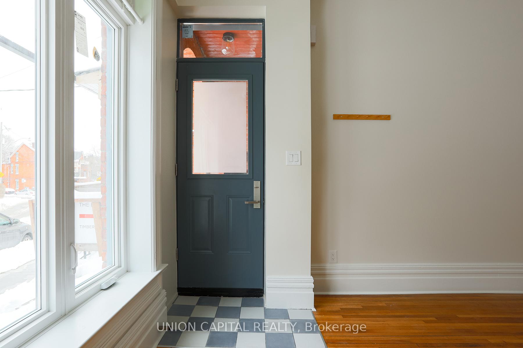 Photo 2 of Unit B, 278 Lisgar Street, Toronto, Little Portugal — HOMEH
