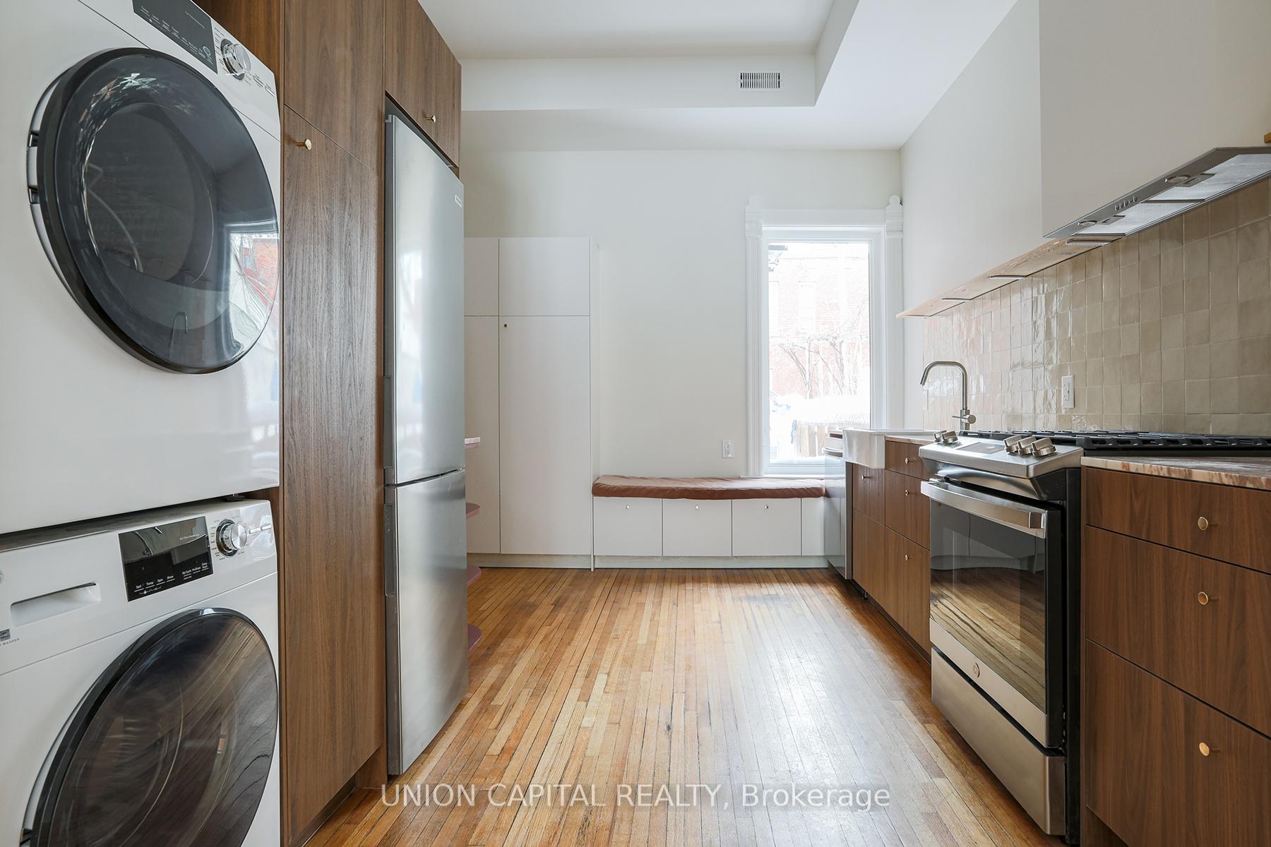 Photo 5 of Unit B, 278 Lisgar Street, Toronto, Little Portugal — HOMEH