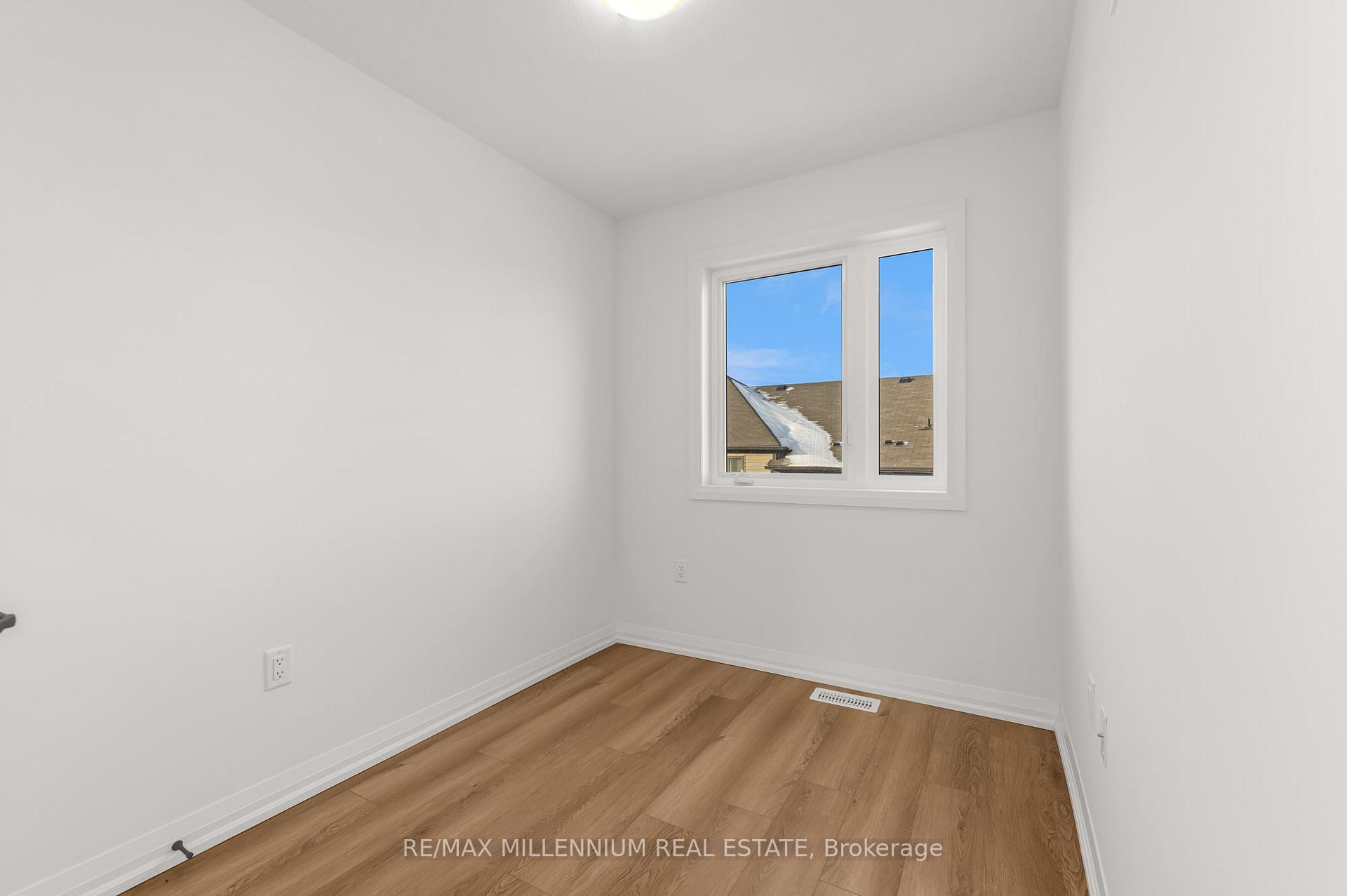 Photo 18 of Unit 56, 55 Tom Brown Drive, Brant, Paris — HOMEH