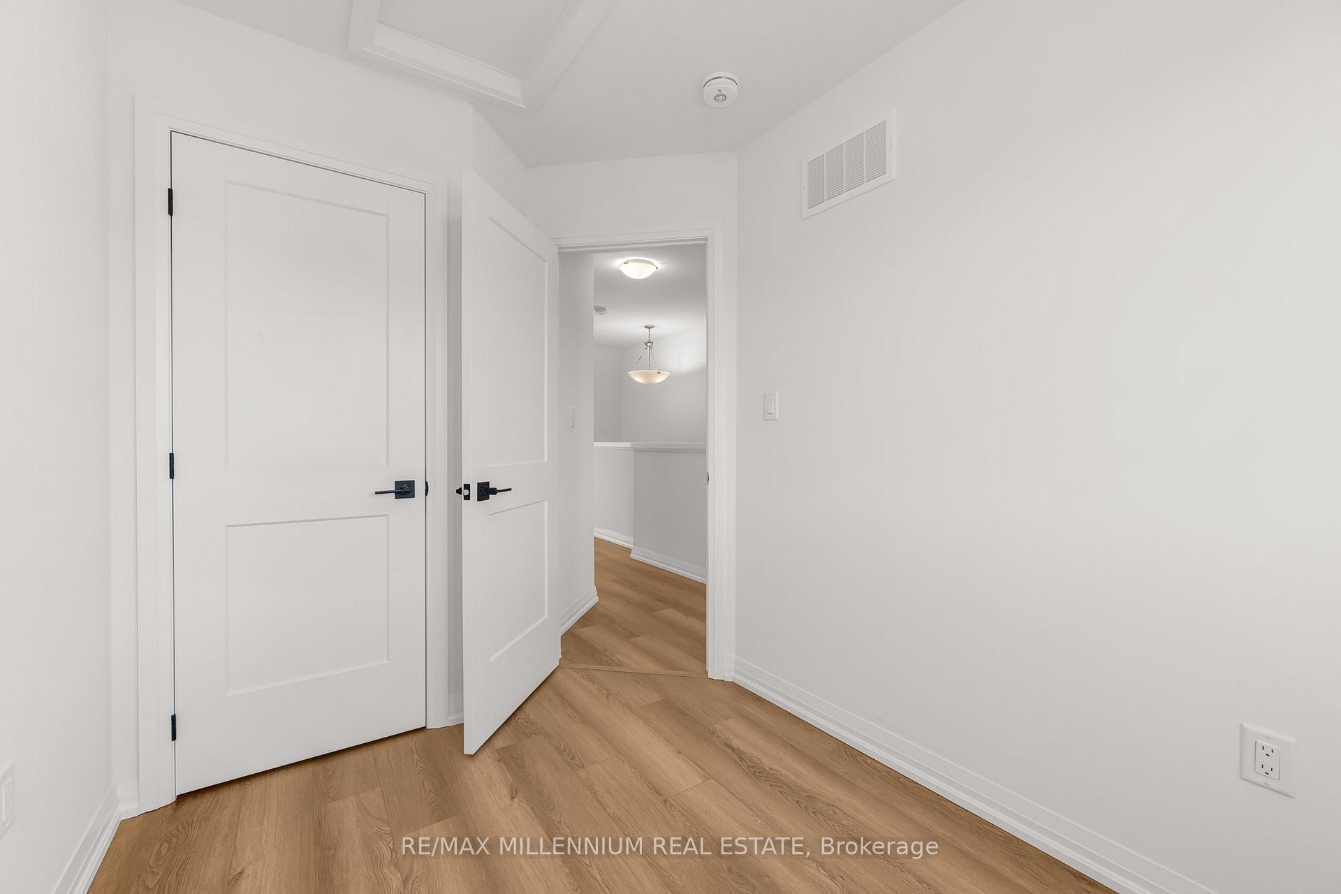 Photo 20 of Unit 56, 55 Tom Brown Drive, Brant, Paris — HOMEH