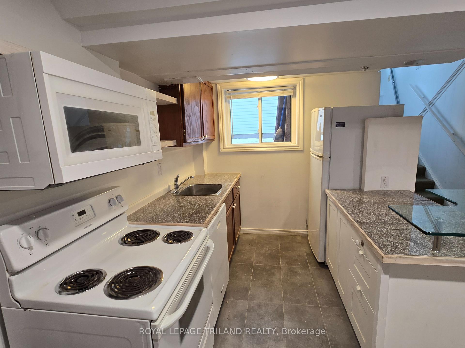 Photo 7 of Unit 2B, 33.5 Chestnut Street, St. Thomas, SW — HOMEH