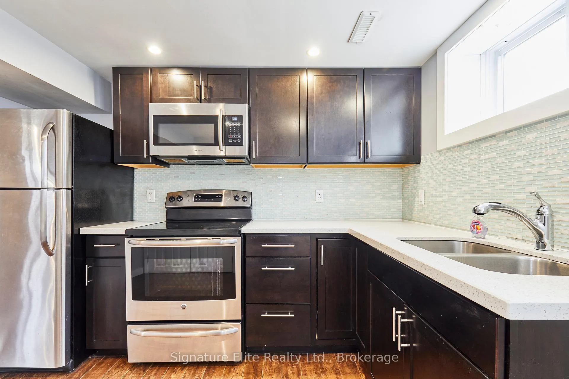 Photo 9 of Unit Bsmt, 730 Seventh Avenue, Hamilton, Hampton Heights — HOMEH