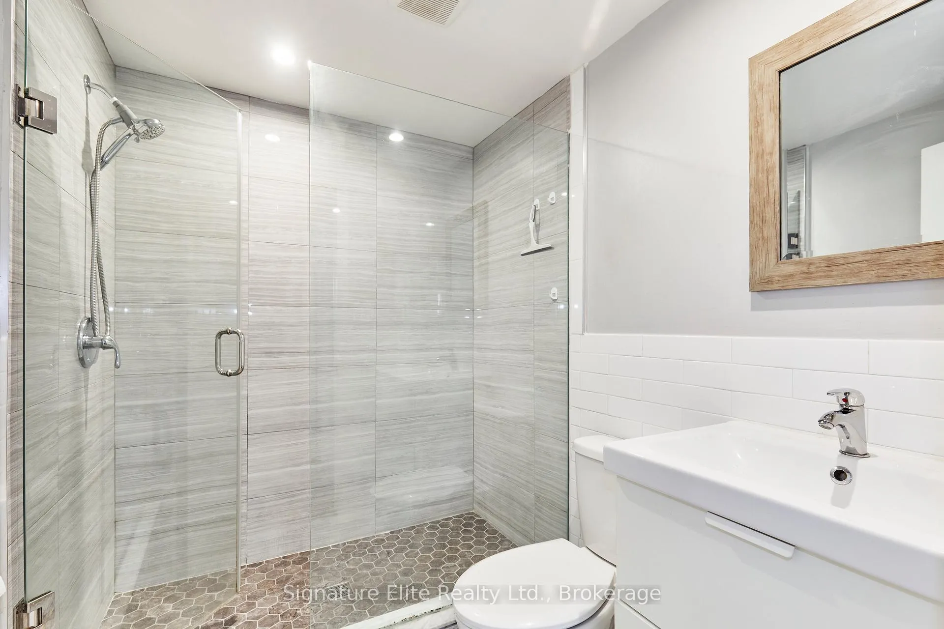 Photo 20 of Unit Bsmt, 730 Seventh Avenue, Hamilton, Hampton Heights — HOMEH