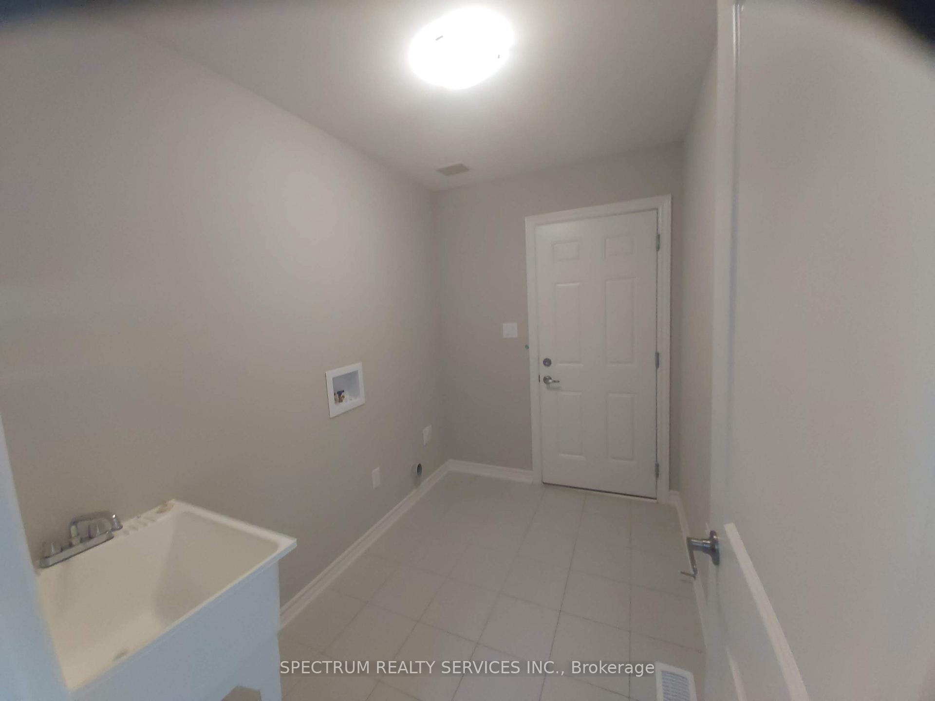 Photo 16 of 205 Breton Street, Clearview, Stayner — HOMEH